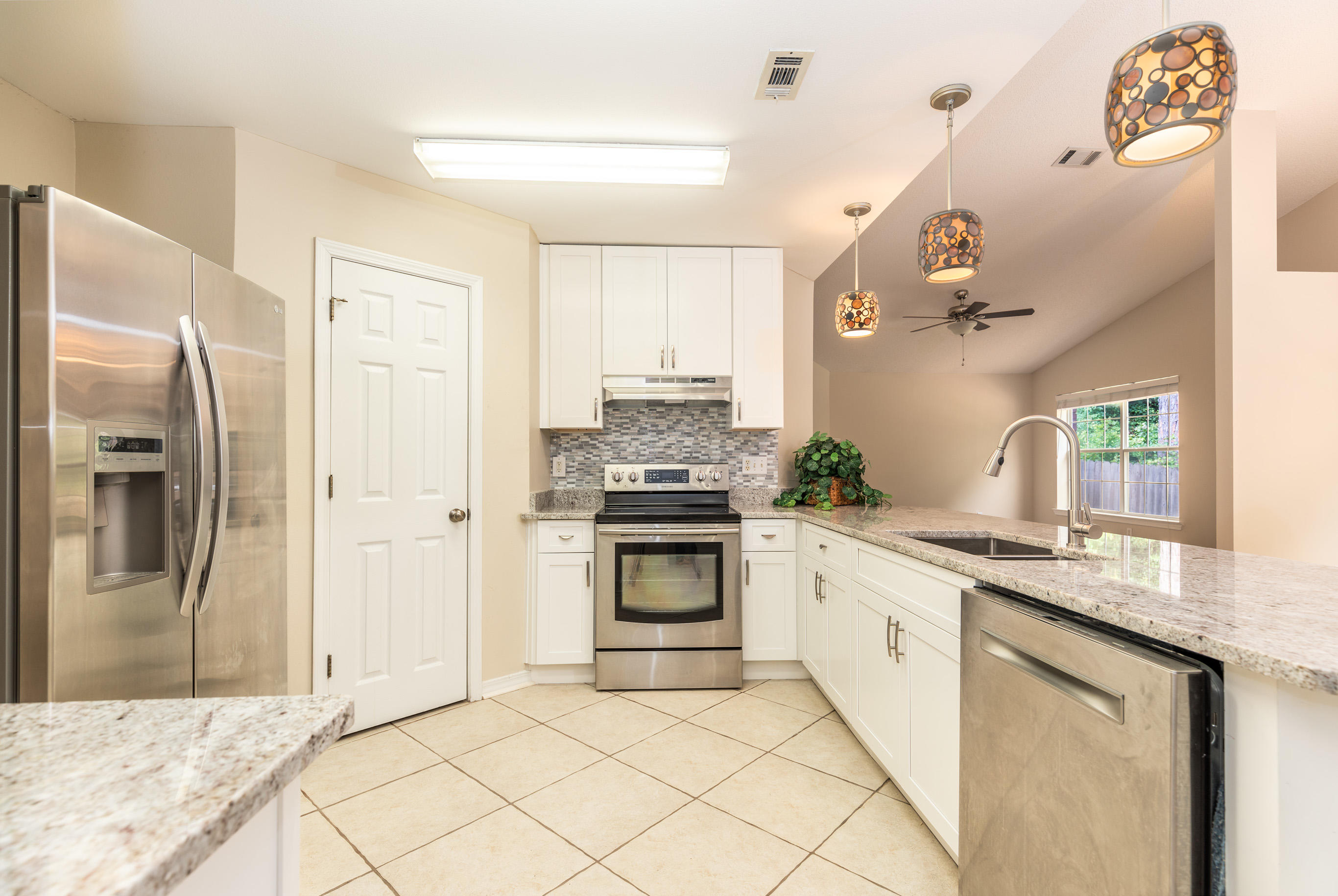 INDIAN WOODS - Residential