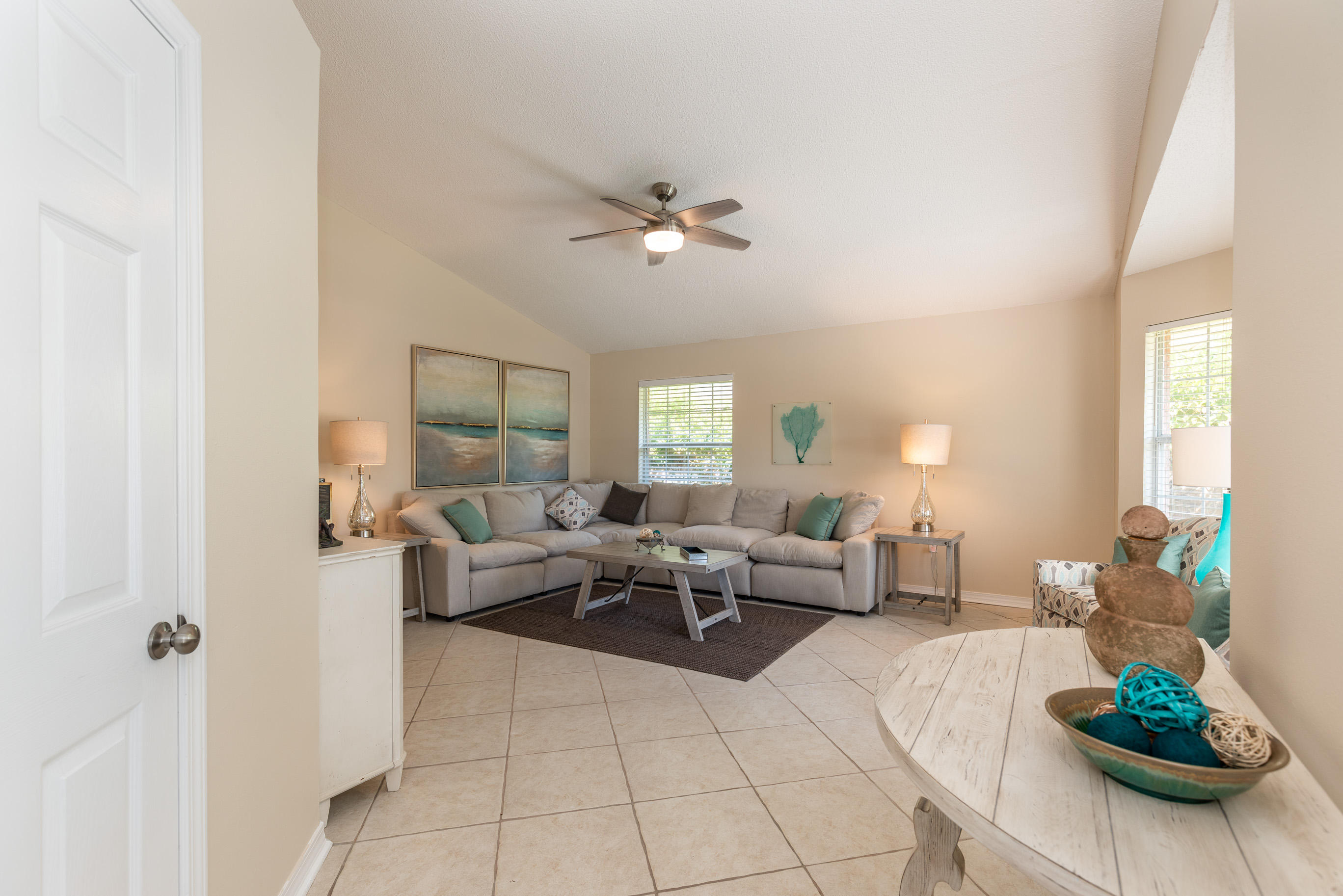 INDIAN WOODS - Residential