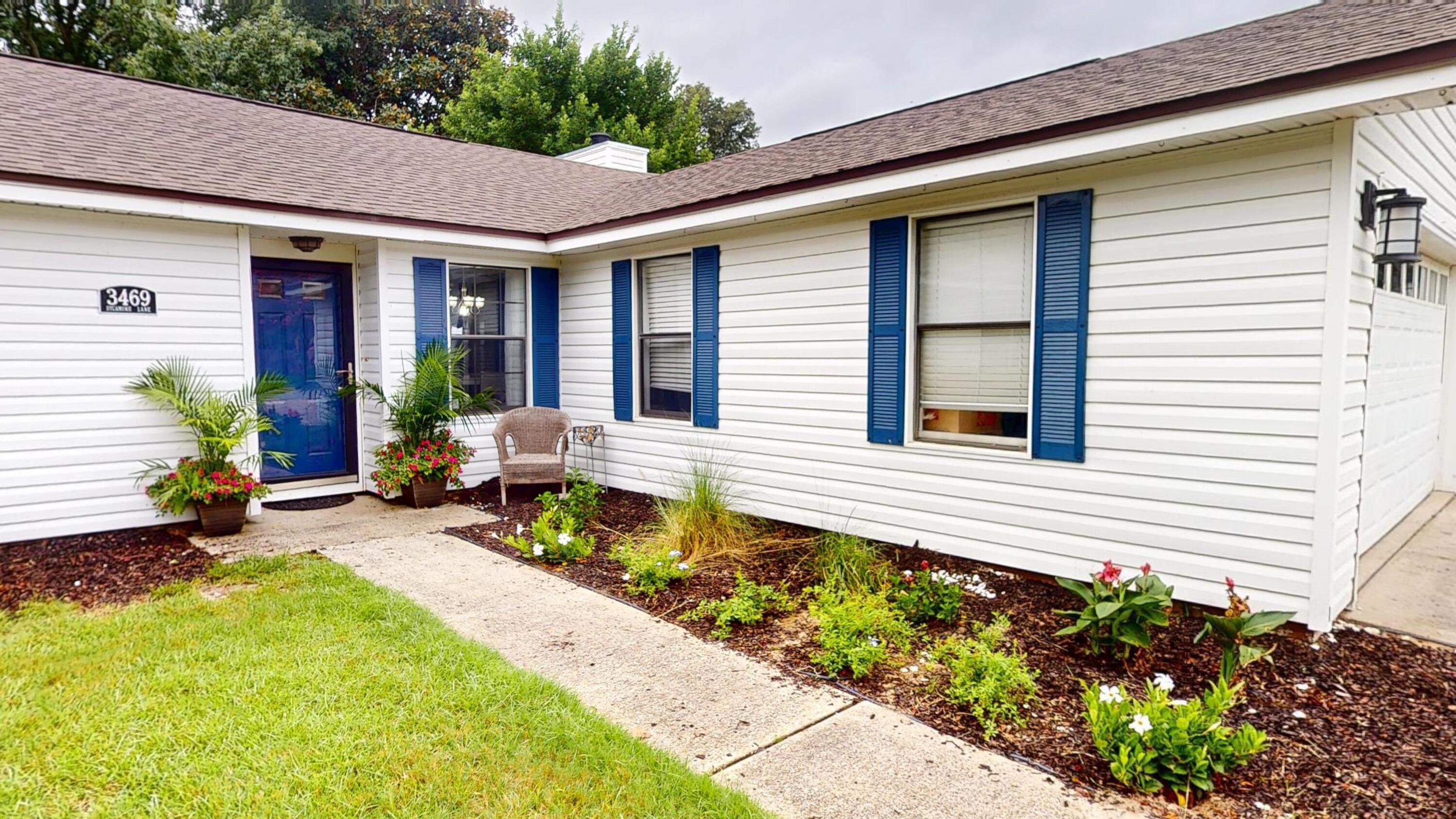 SANTA ROSA SHORES - Residential