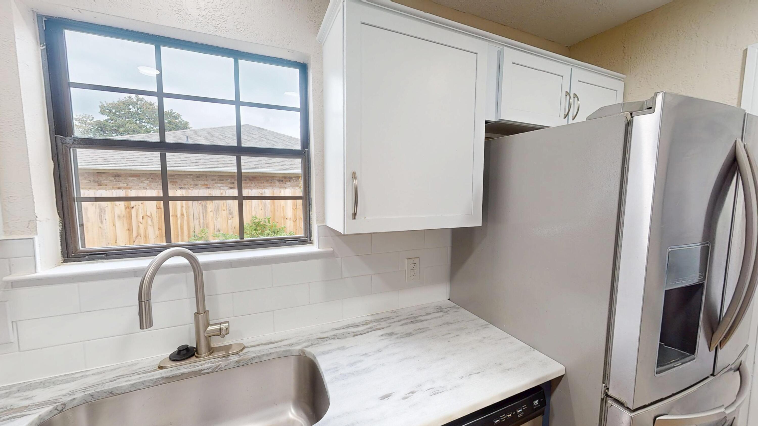 SANTA ROSA SHORES - Residential