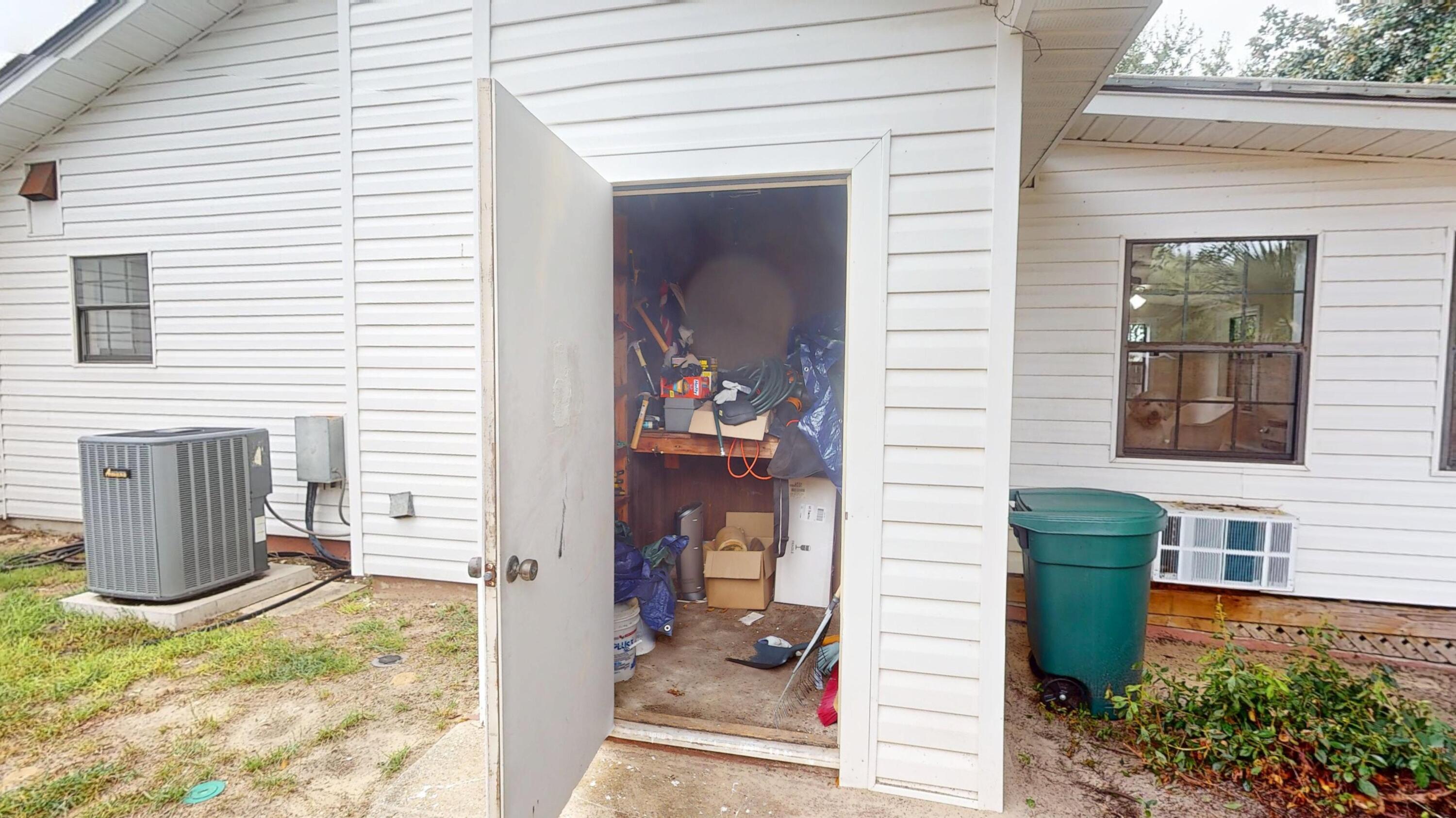 SANTA ROSA SHORES - Residential