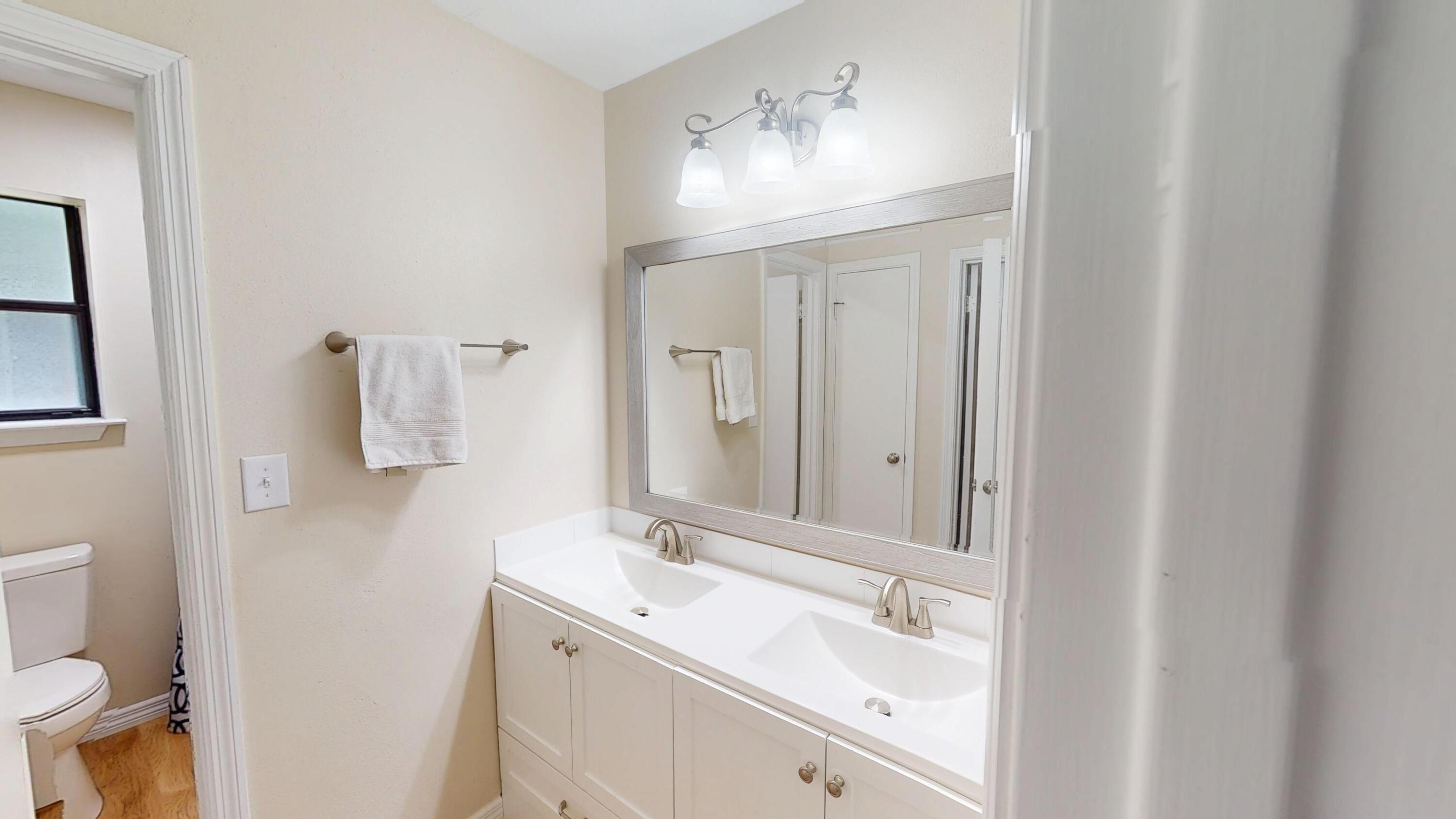 SANTA ROSA SHORES - Residential