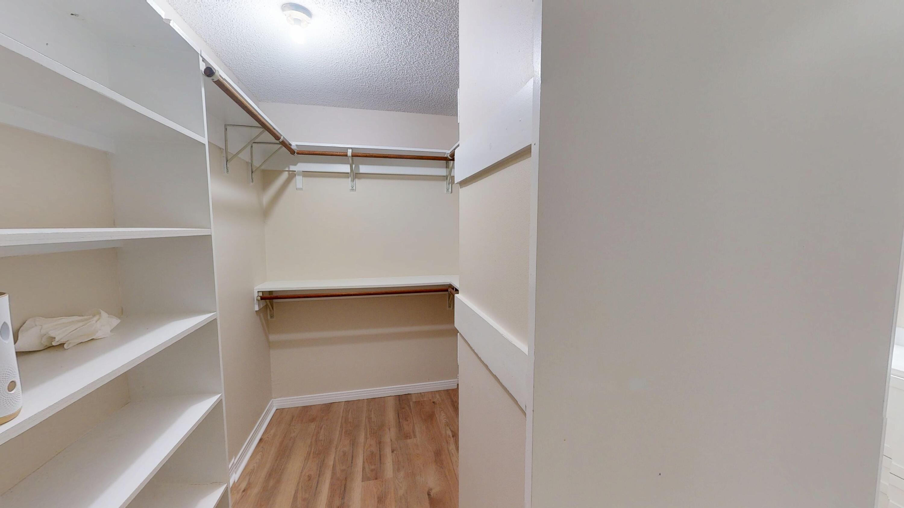 SANTA ROSA SHORES - Residential