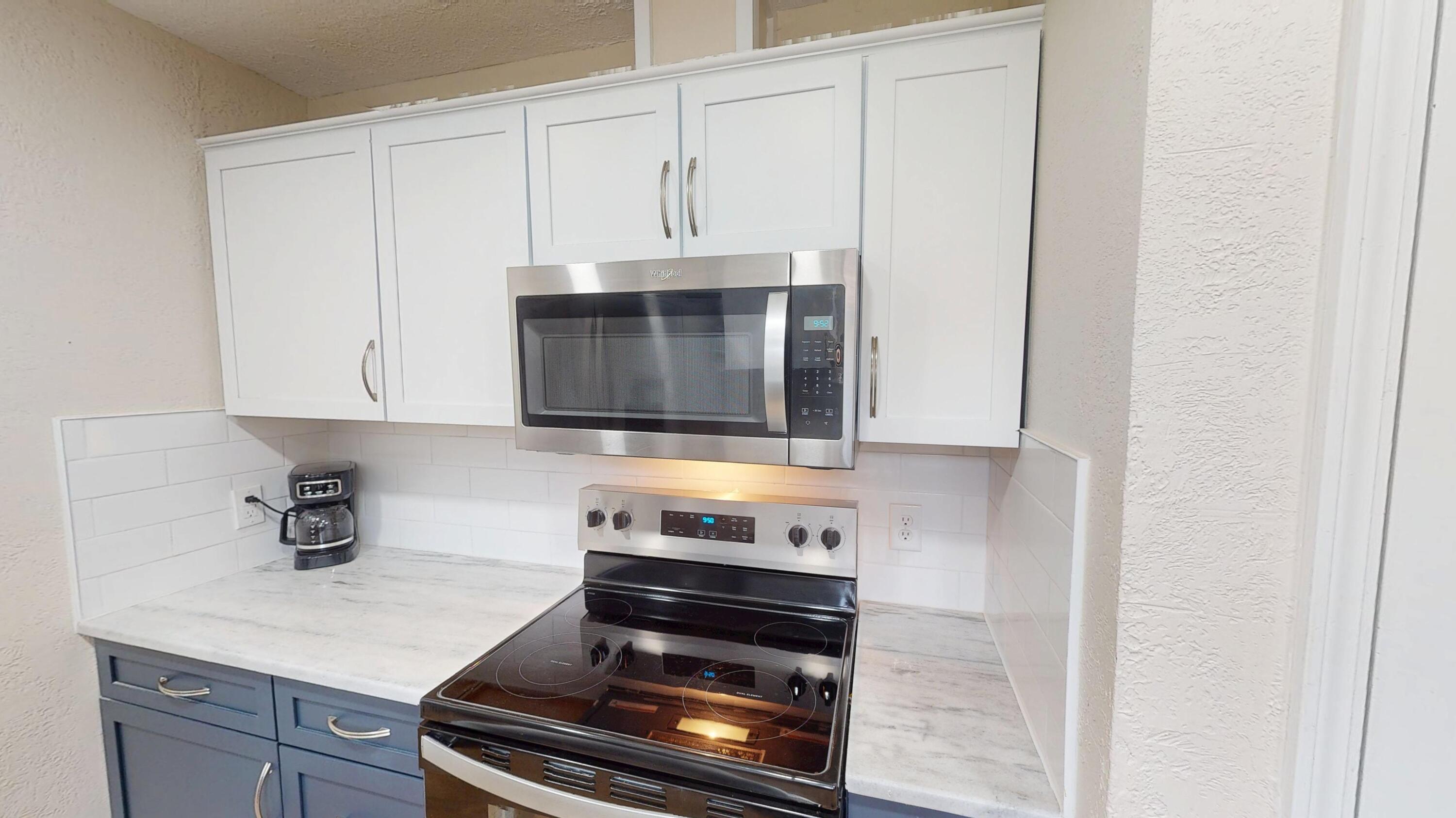 SANTA ROSA SHORES - Residential