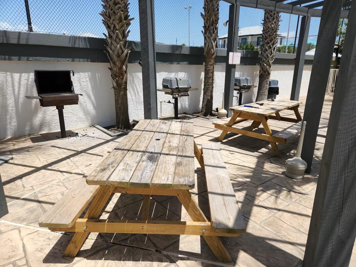 MAINSAIL CONDO PH 5 - Residential