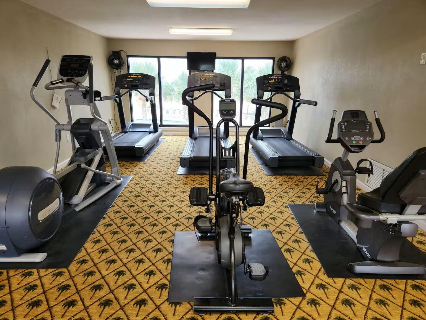 MAINSAIL CONDO PH 5 - Residential