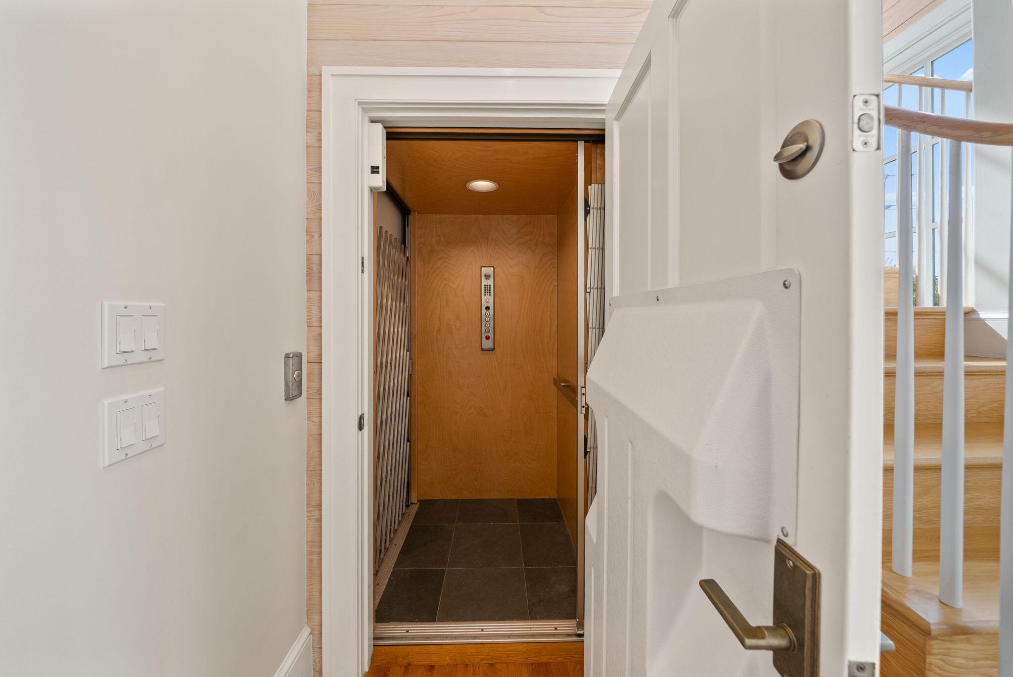 SEANEST VILLAGE - Residential