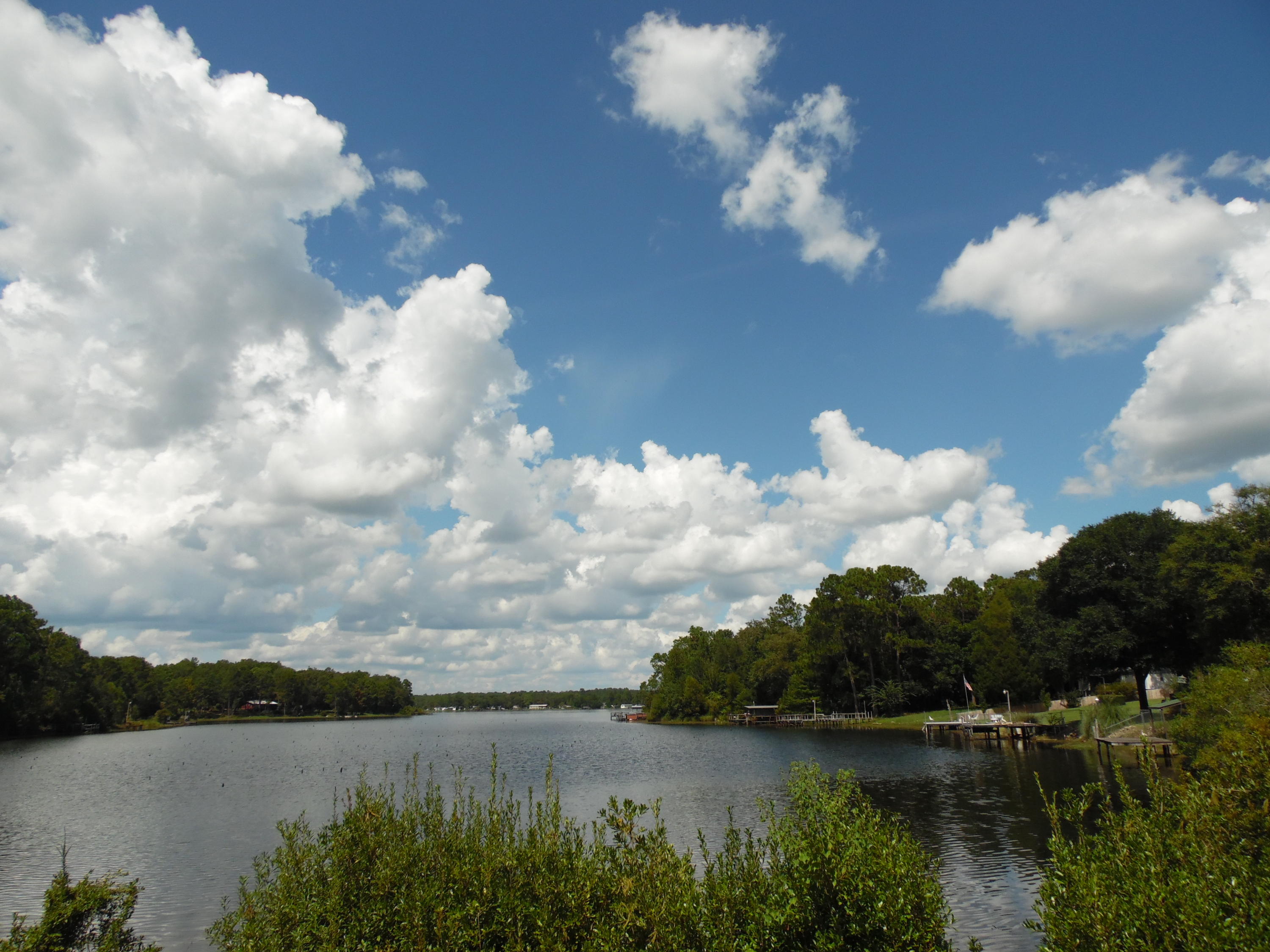 LOT 1 PIPERS LANDING S/D AND LOT 1A UNRECD Plat OF PIPERS LANDING - Land