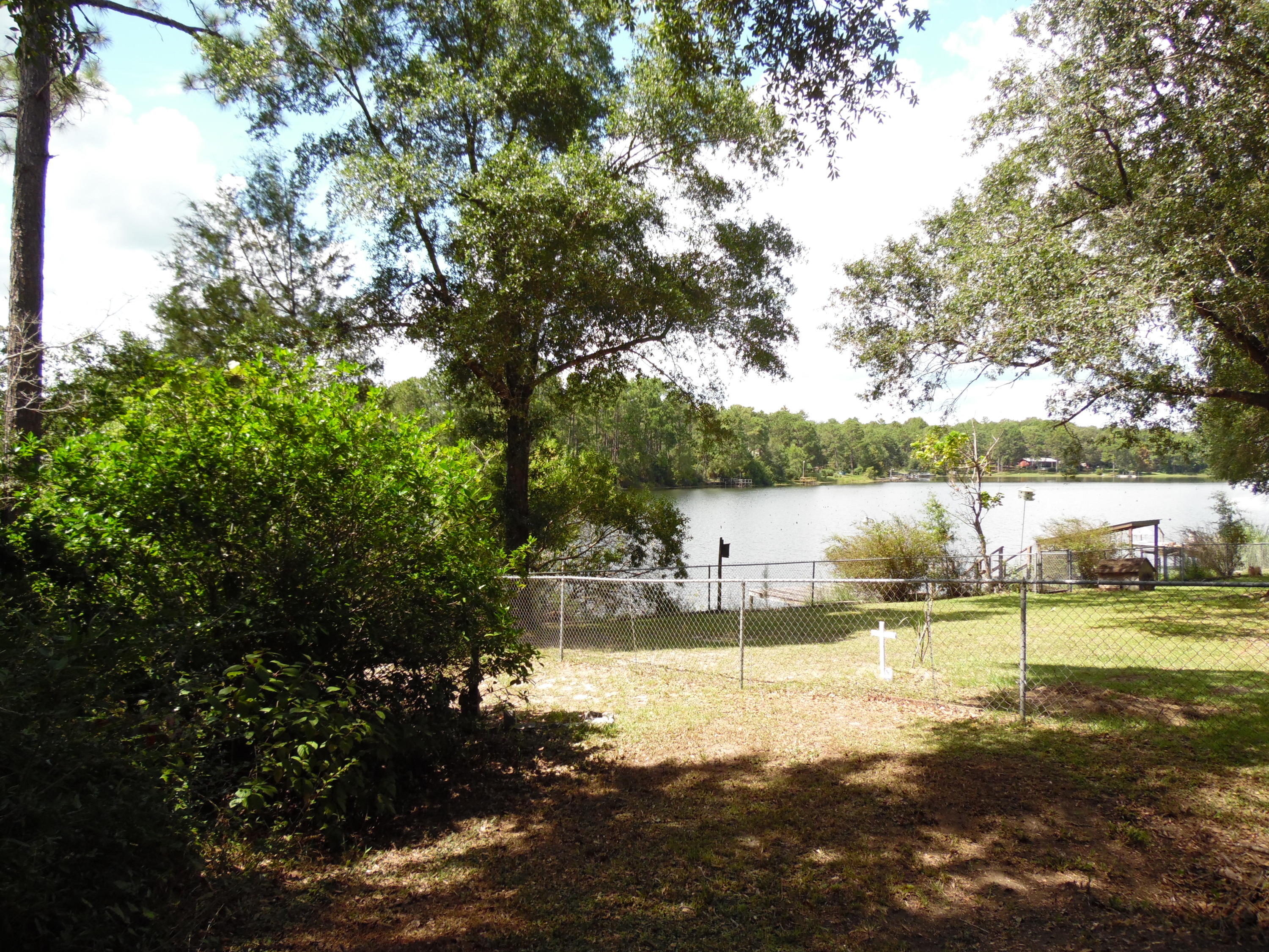 LOT 1 PIPERS LANDING S/D AND LOT 1A UNRECD Plat OF PIPERS LANDING - Land