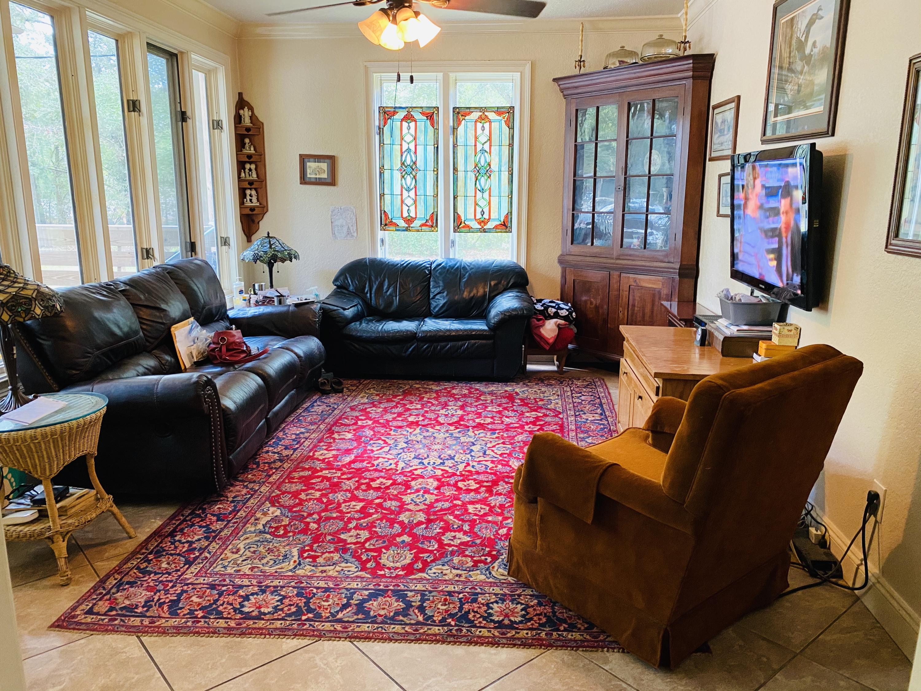 STAFF ADDN TO CRESTVIEW - Residential