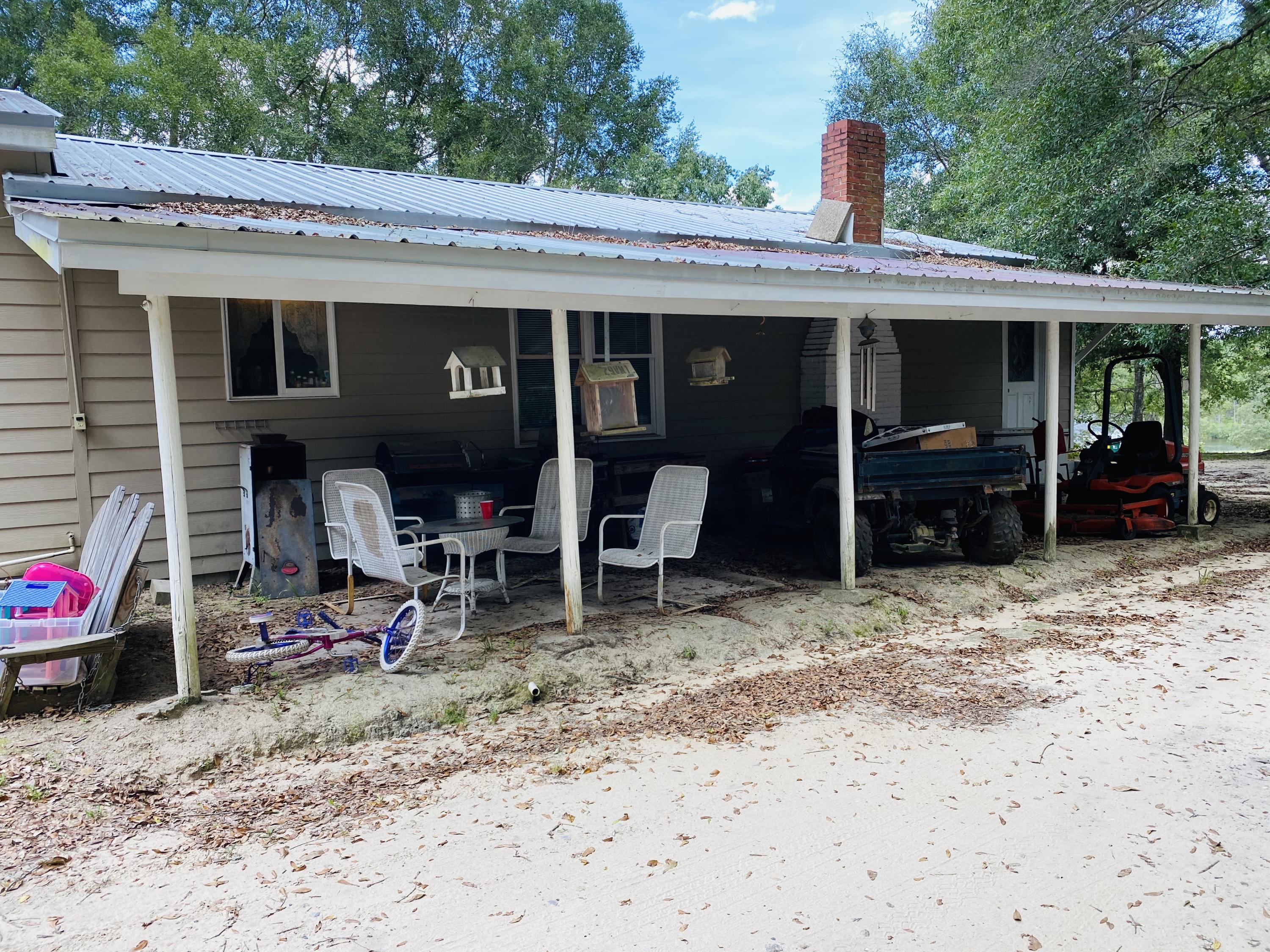 STAFF ADDN TO CRESTVIEW - Residential