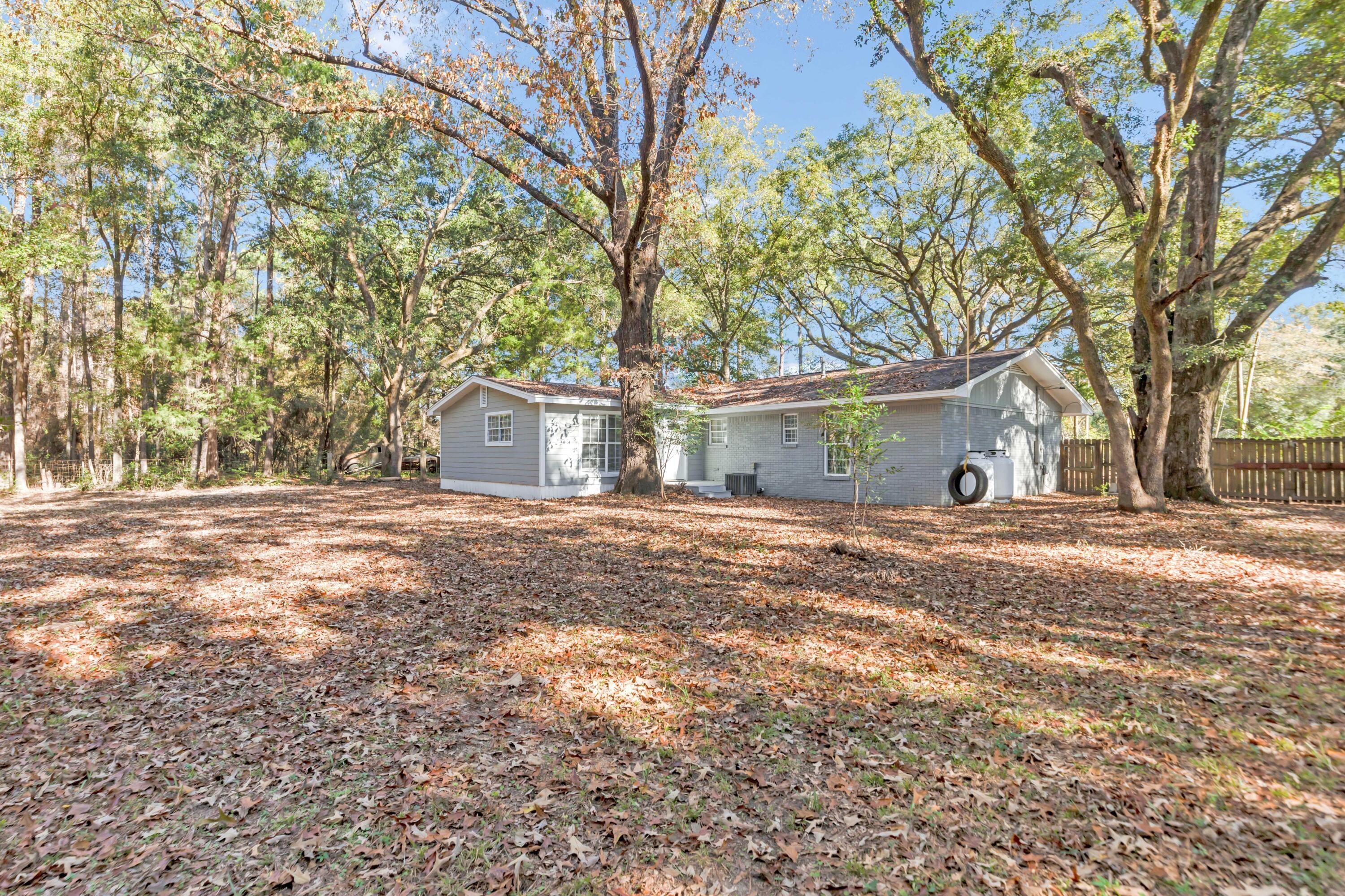 ADAMS POWELL S/D - Residential Lease