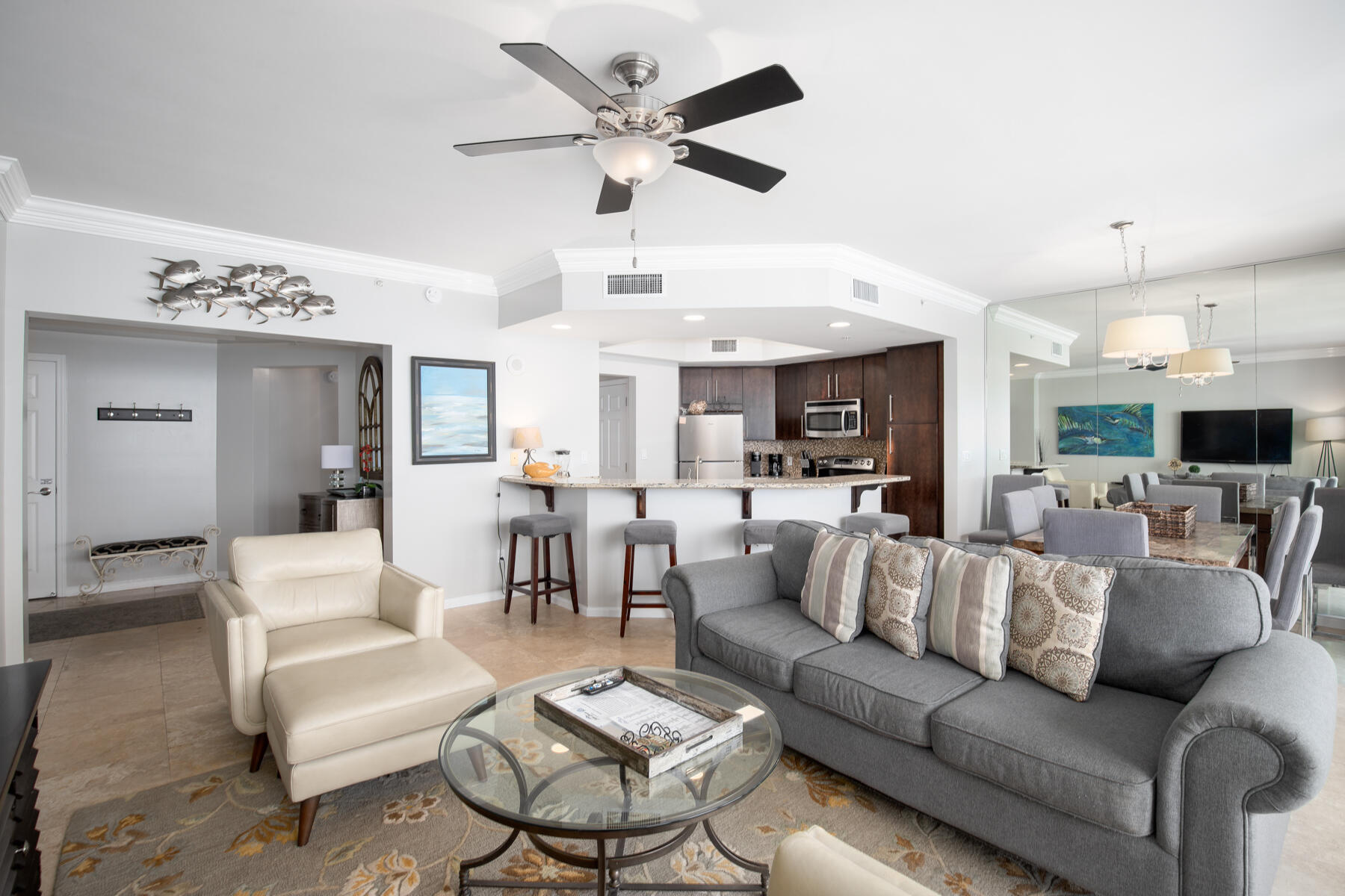 SILVER BEACH TOWERS - Residential