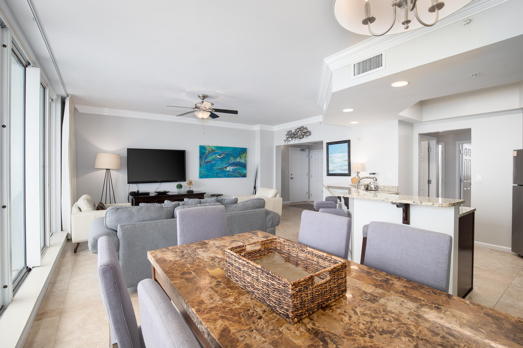 SILVER BEACH TOWERS - Residential
