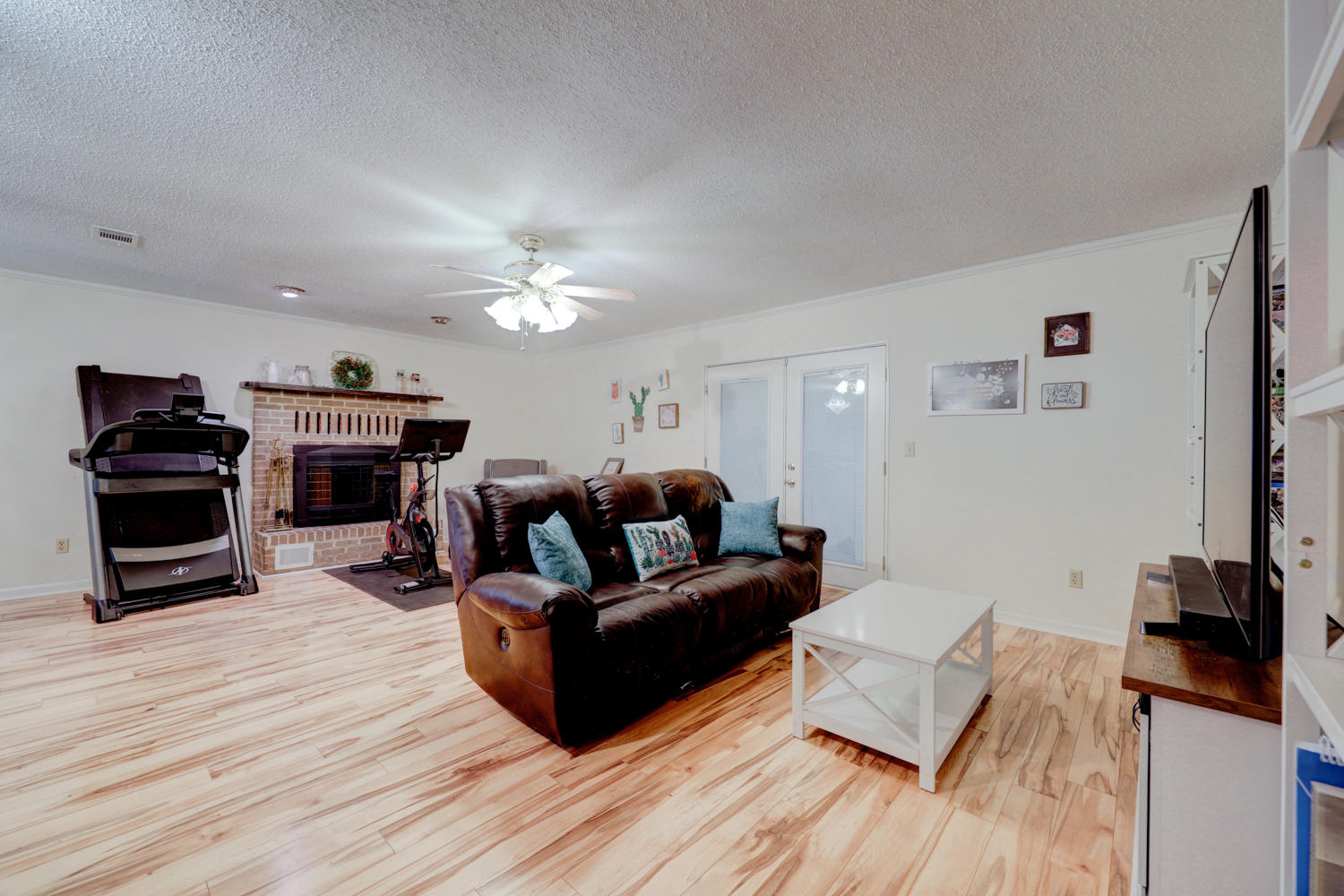 HOWELL S/D - Residential