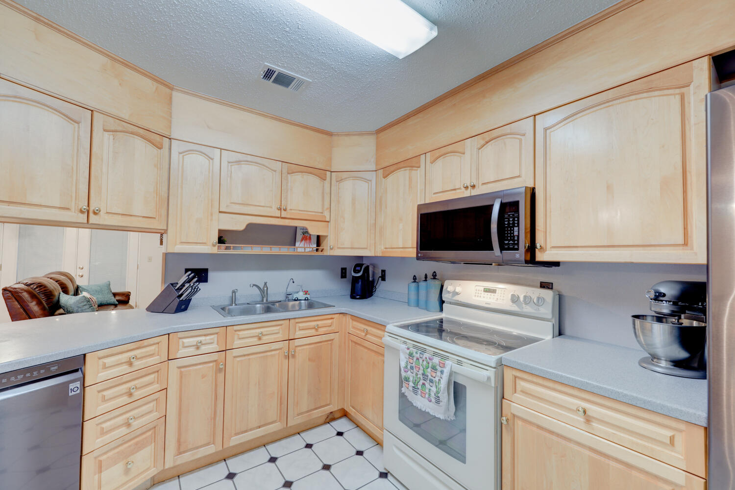 HOWELL S/D - Residential