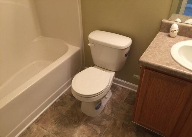 ROLLING PINES - Residential