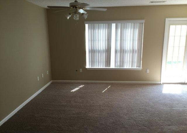 ROLLING PINES - Residential