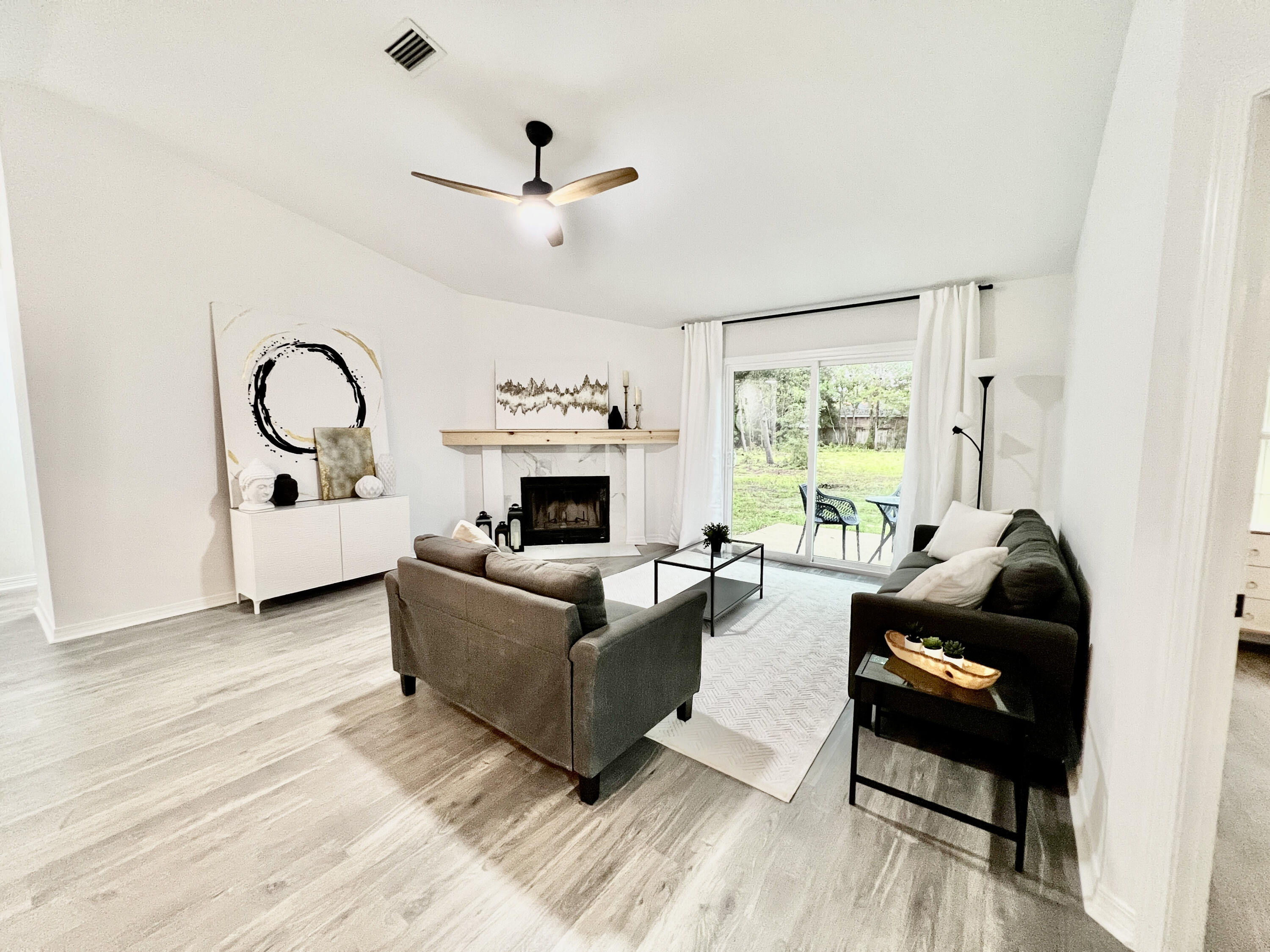 HOLLEY BY THE SEA - Residential