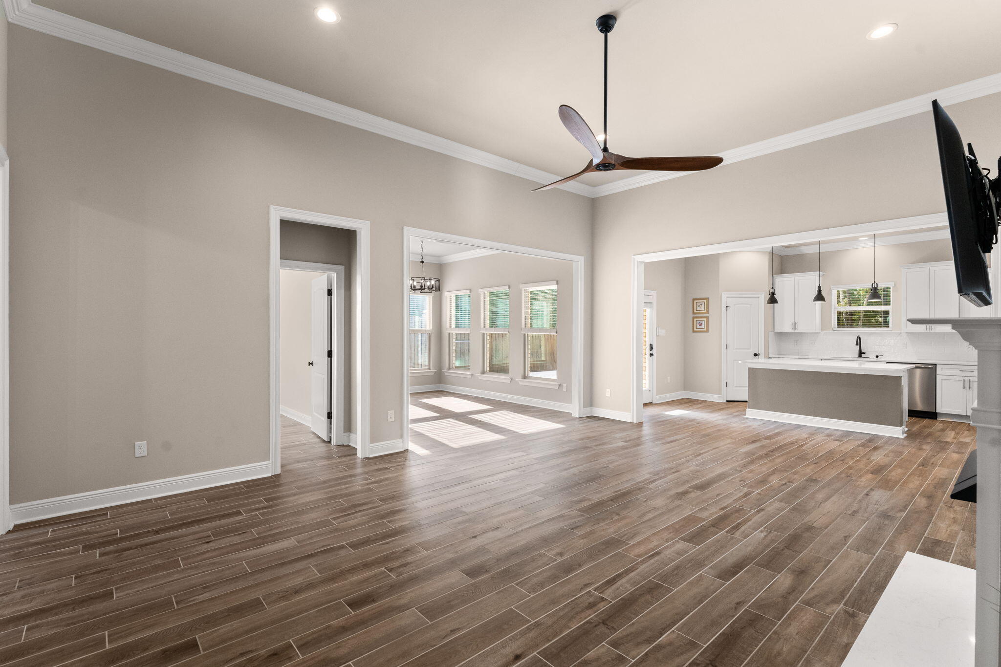 HAMMOCK BAY - Residential