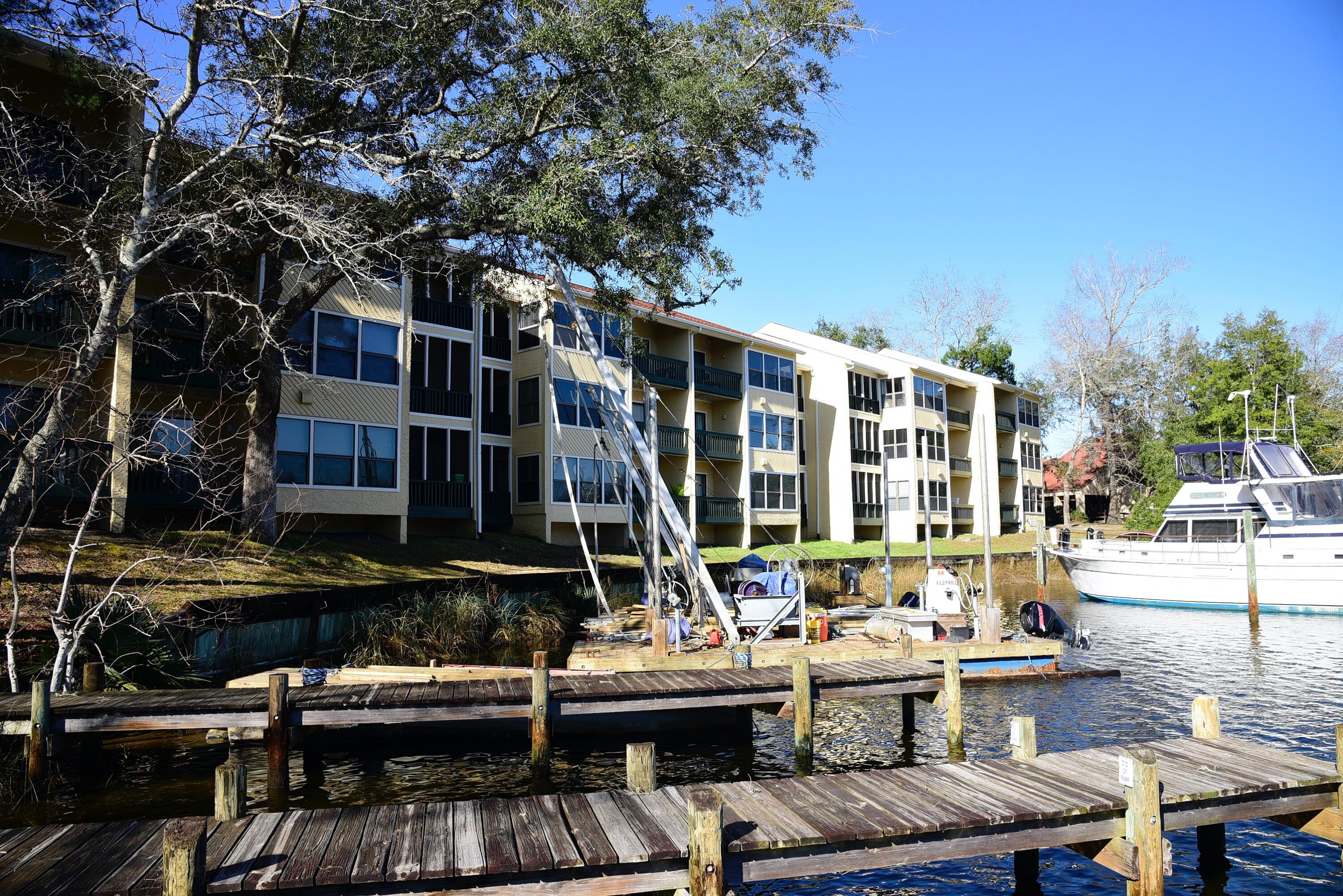 MARINA VILLAS CONDO AT BLUEWATER BAY - Residential Lease