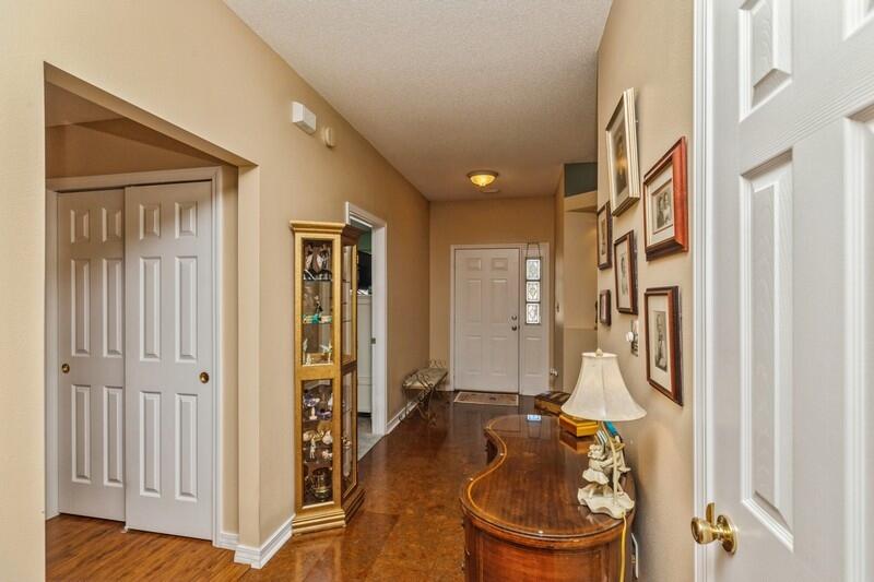 PINE KNOLL - Residential