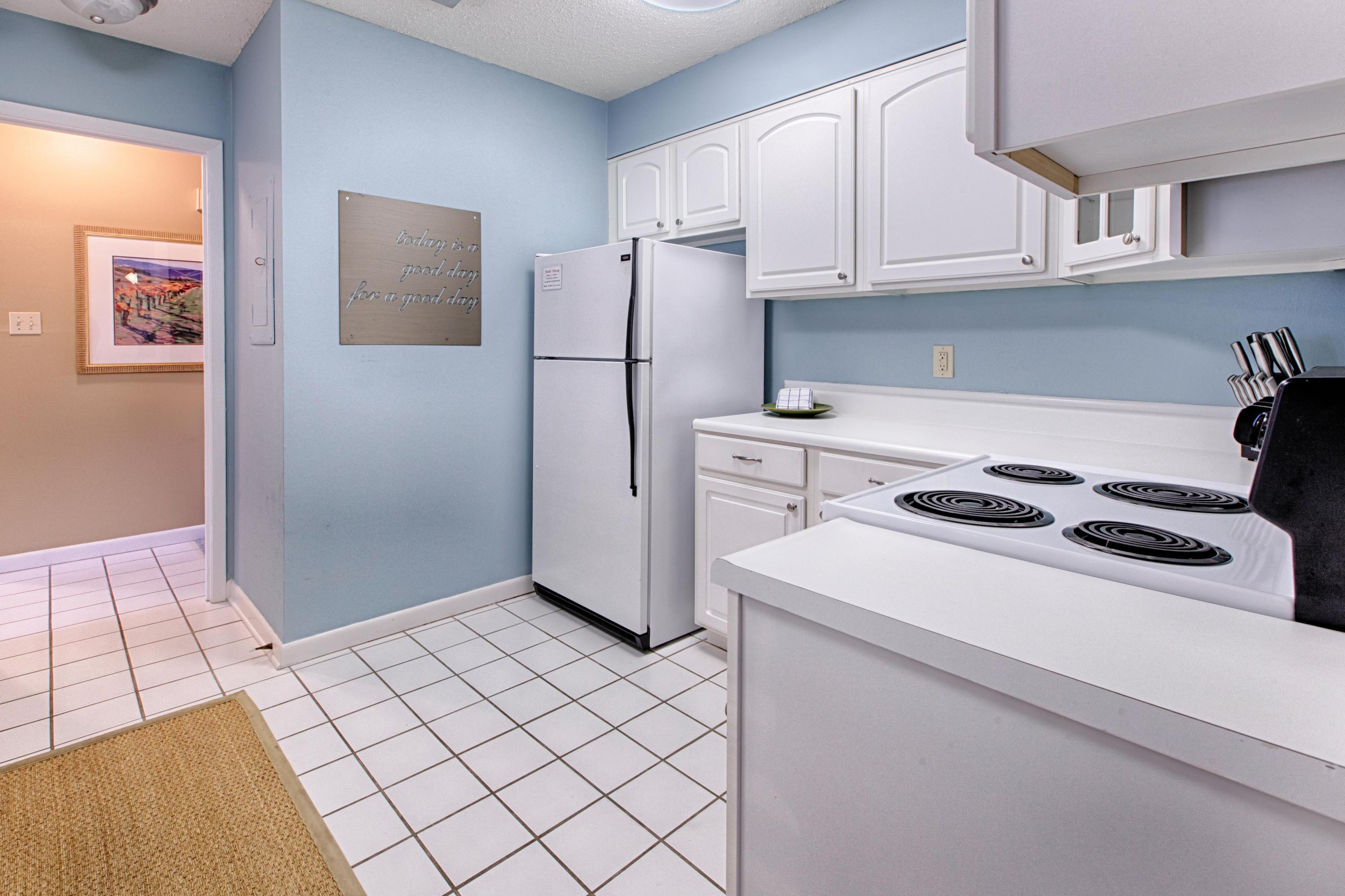 SANDPIPER VILLAGE CONDO - Residential