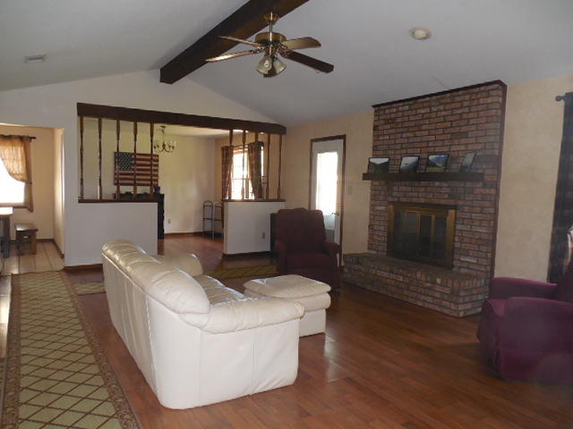 TIMBERLAKE ESTATES 1ST ADDN - Residential