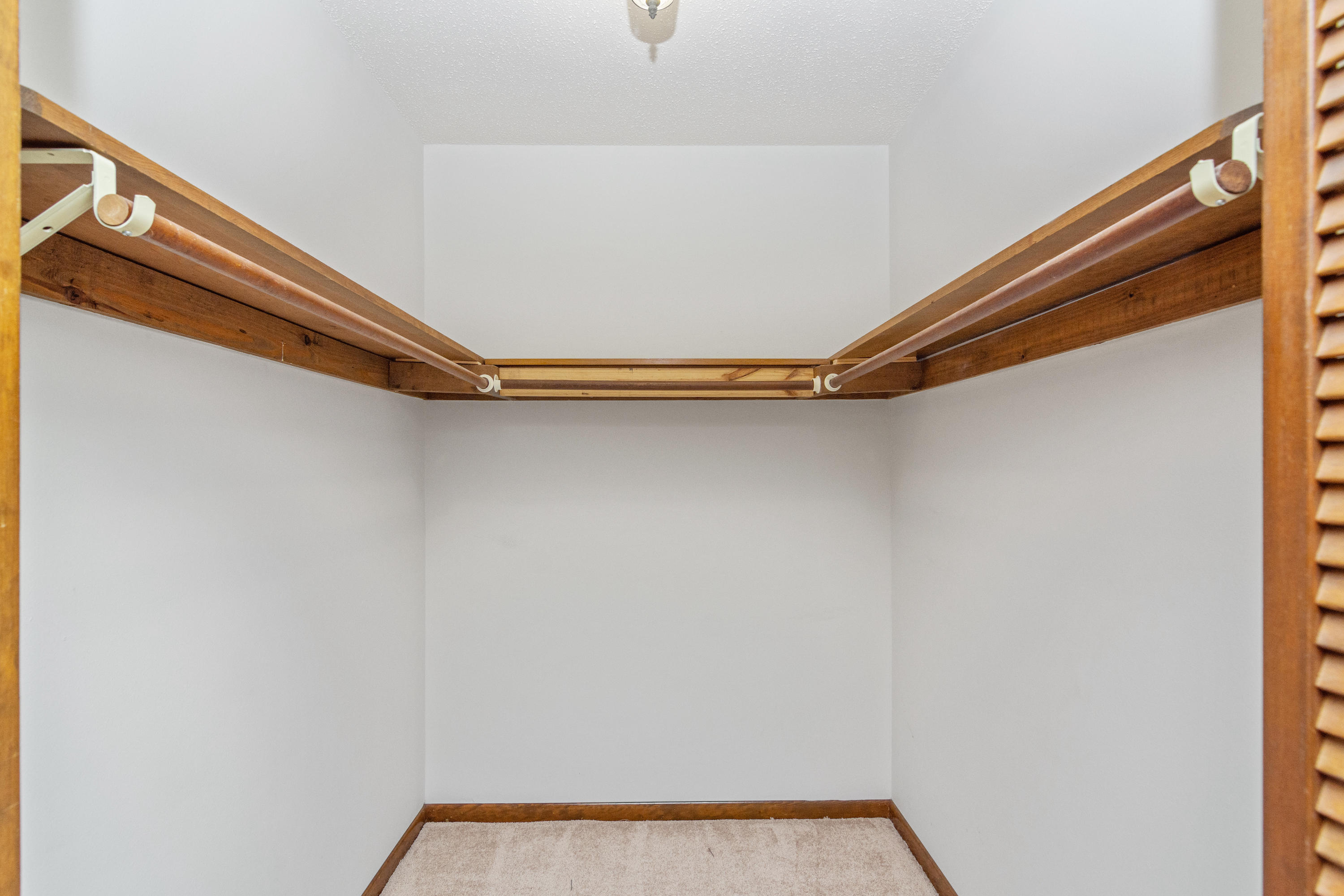 KENNEDY LAKES 1ST ADDN - Residential