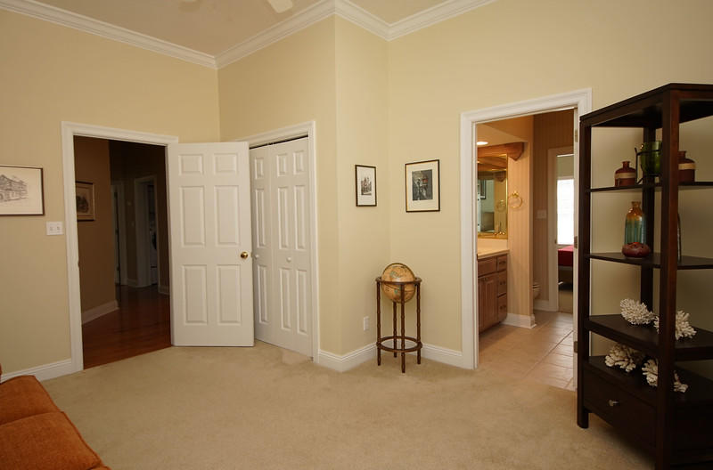 TURNBERRY PLACE - Residential