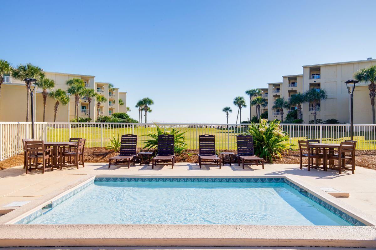 SILVER DUNES CONDO - Residential
