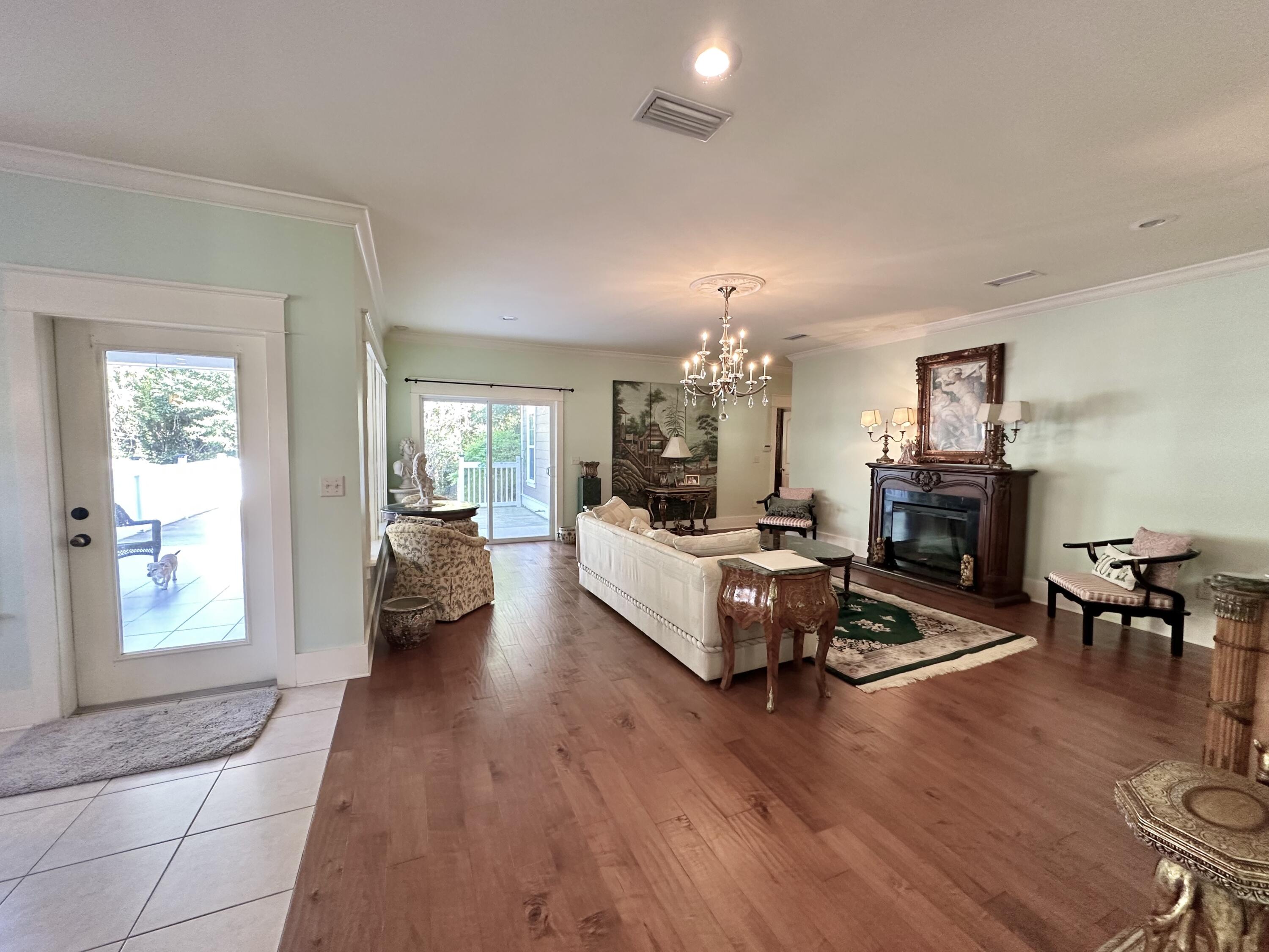 HAMMOCK BAY/SYMPHONY - Residential