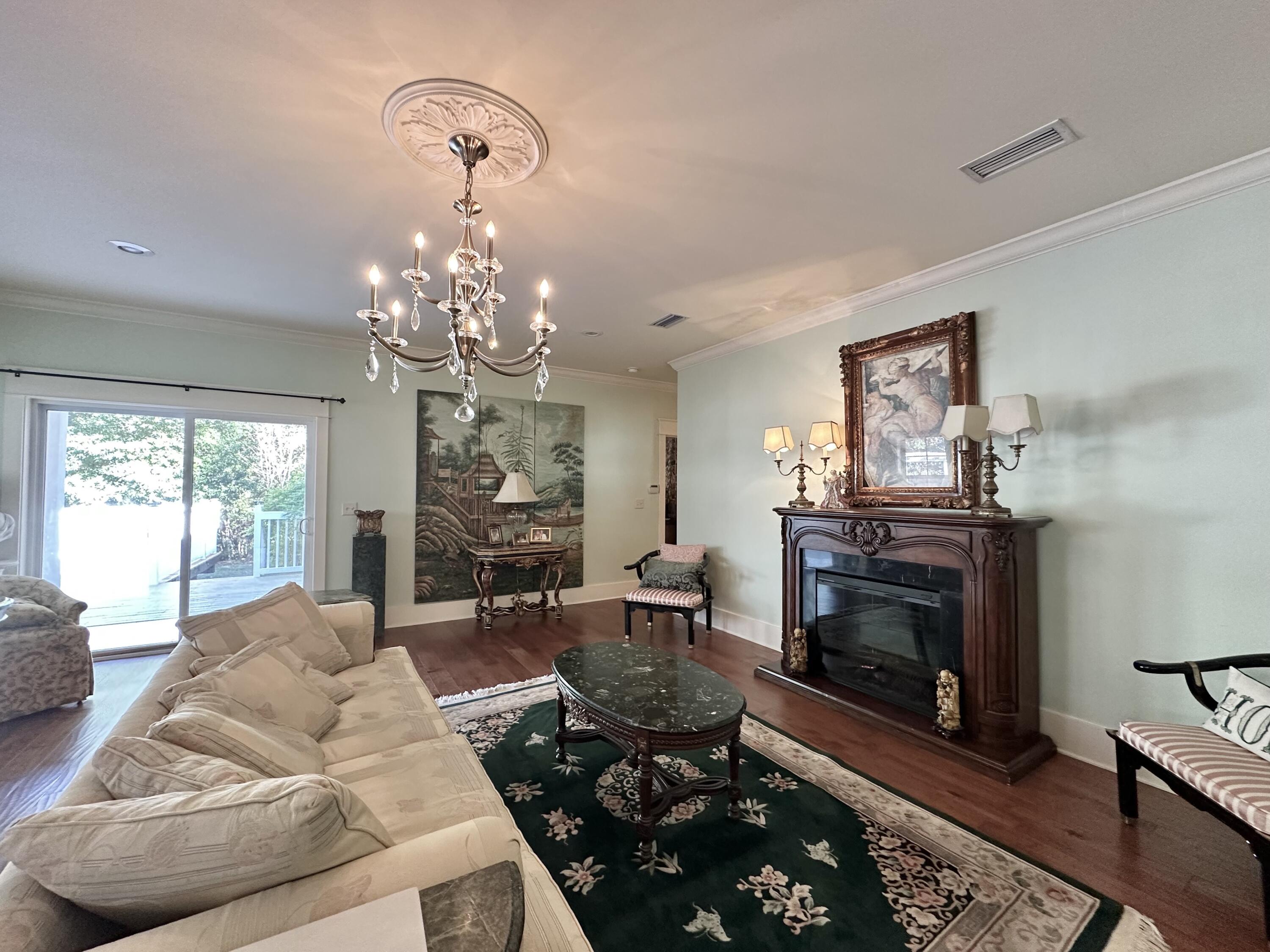 HAMMOCK BAY/SYMPHONY - Residential