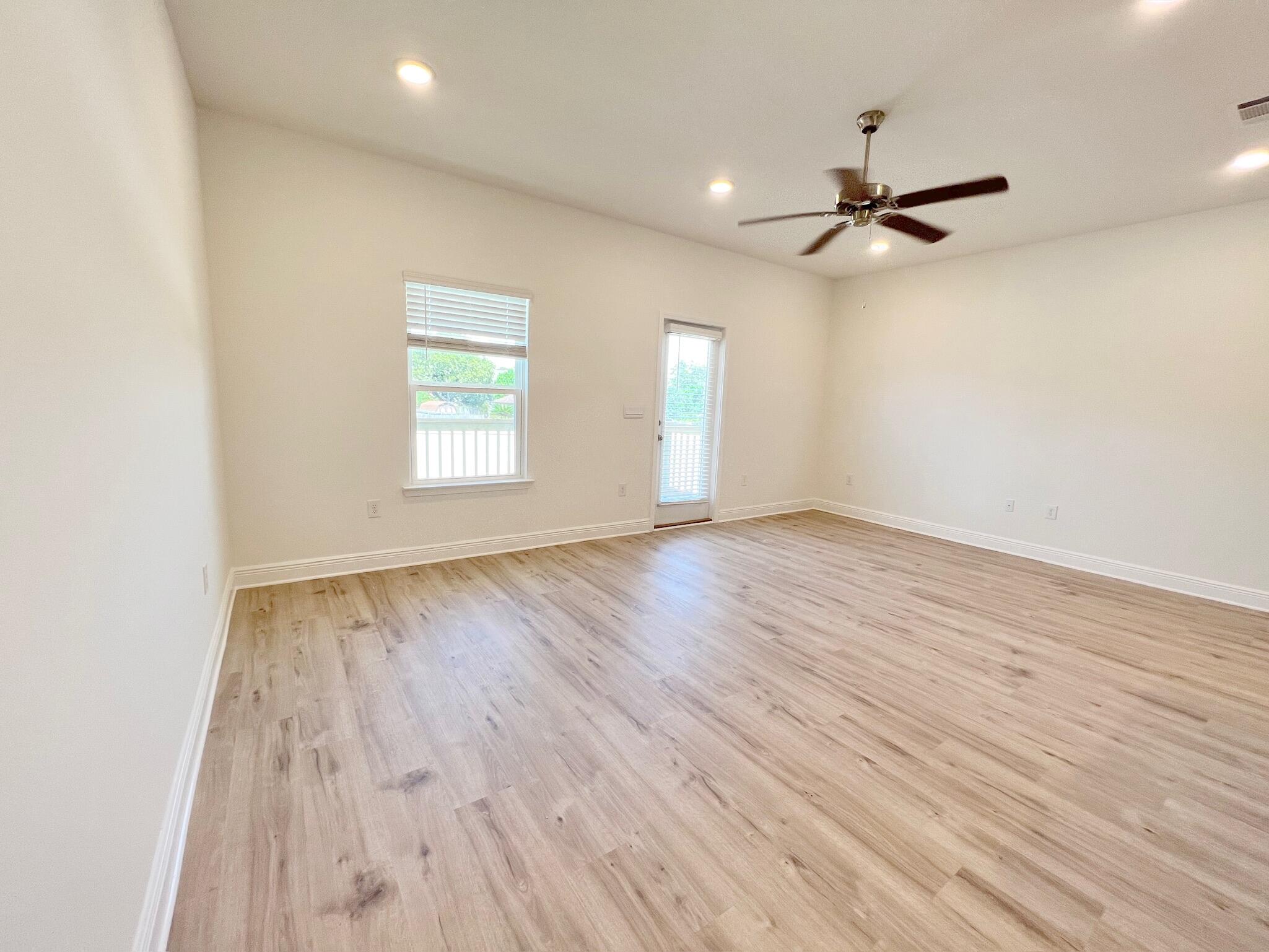 Harbor Place Townhomes - Residential