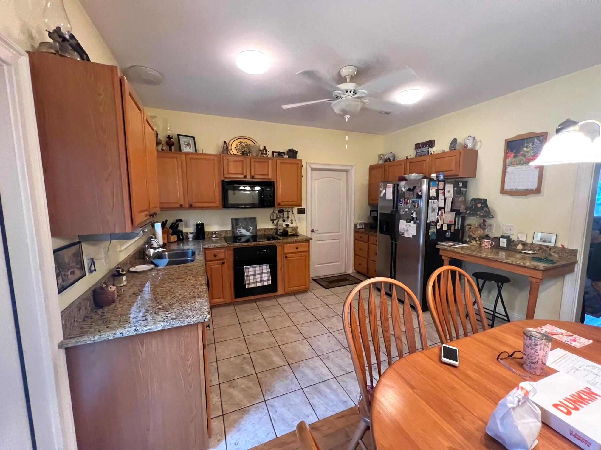 RUSTLING PINES - Residential