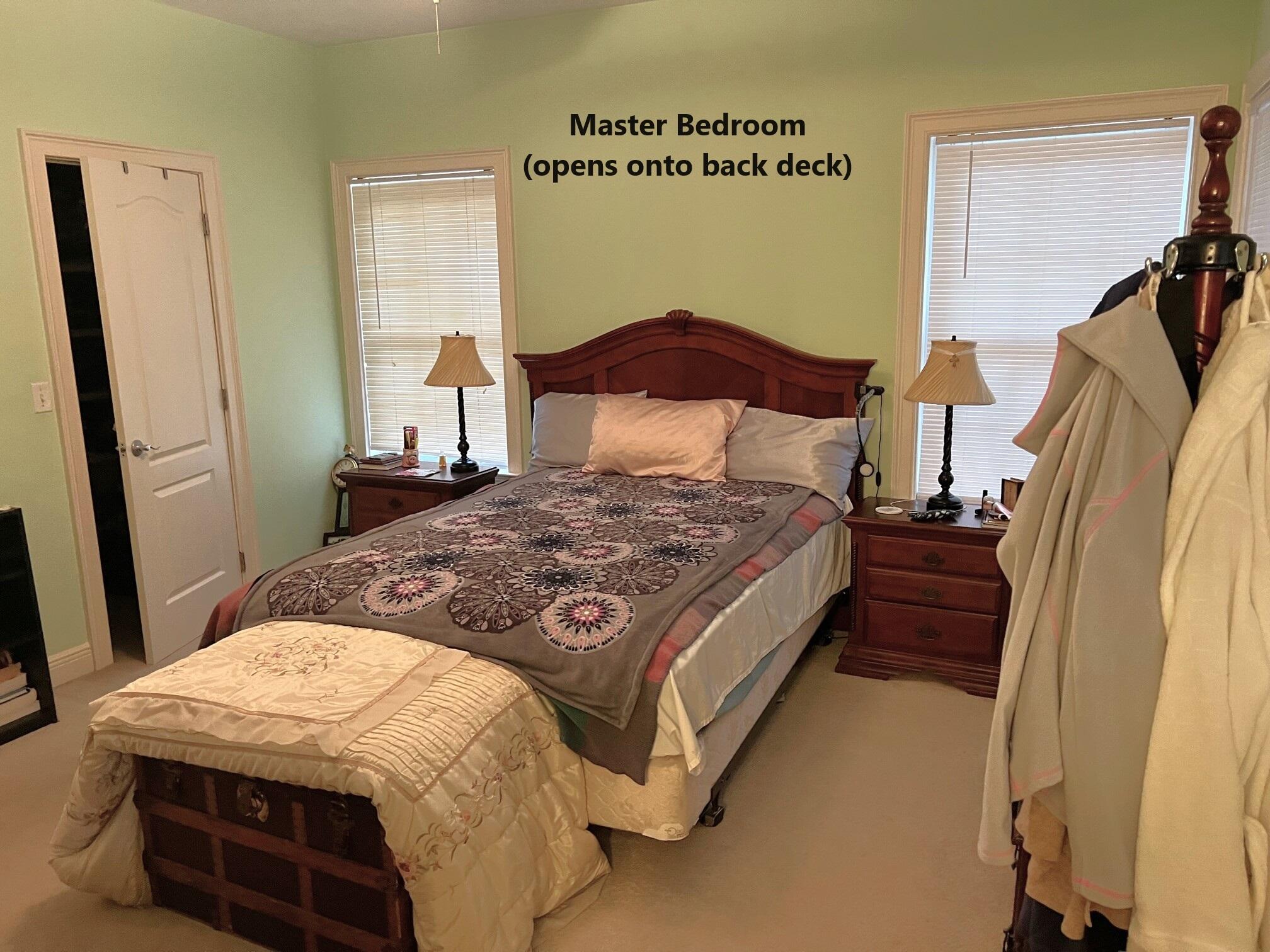 RUSTLING PINES - Residential