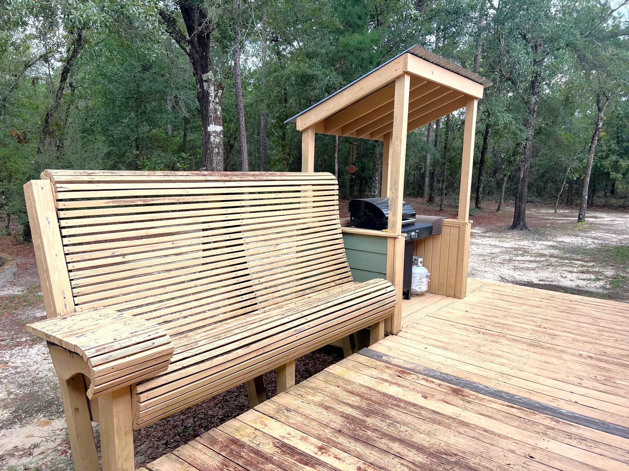 RUSTLING PINES - Residential