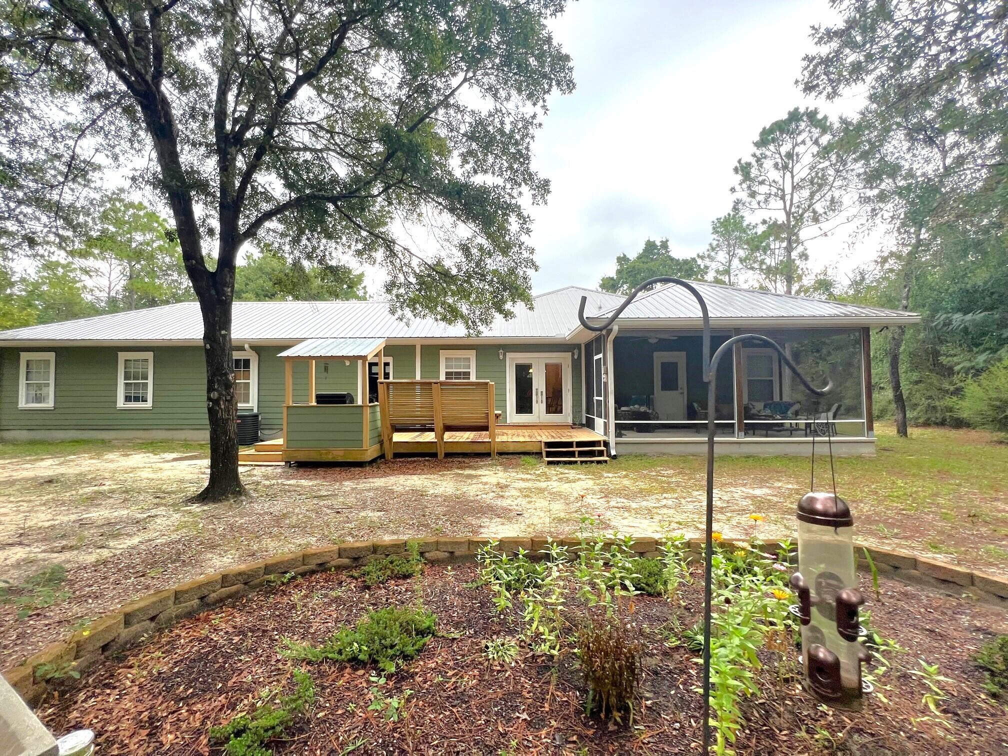 RUSTLING PINES - Residential