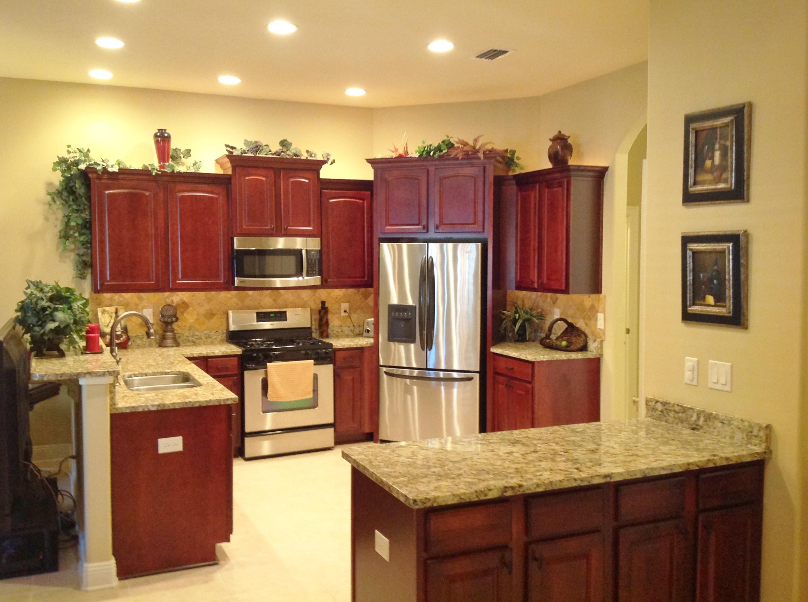 CHARDONNAY ESTATES - Residential