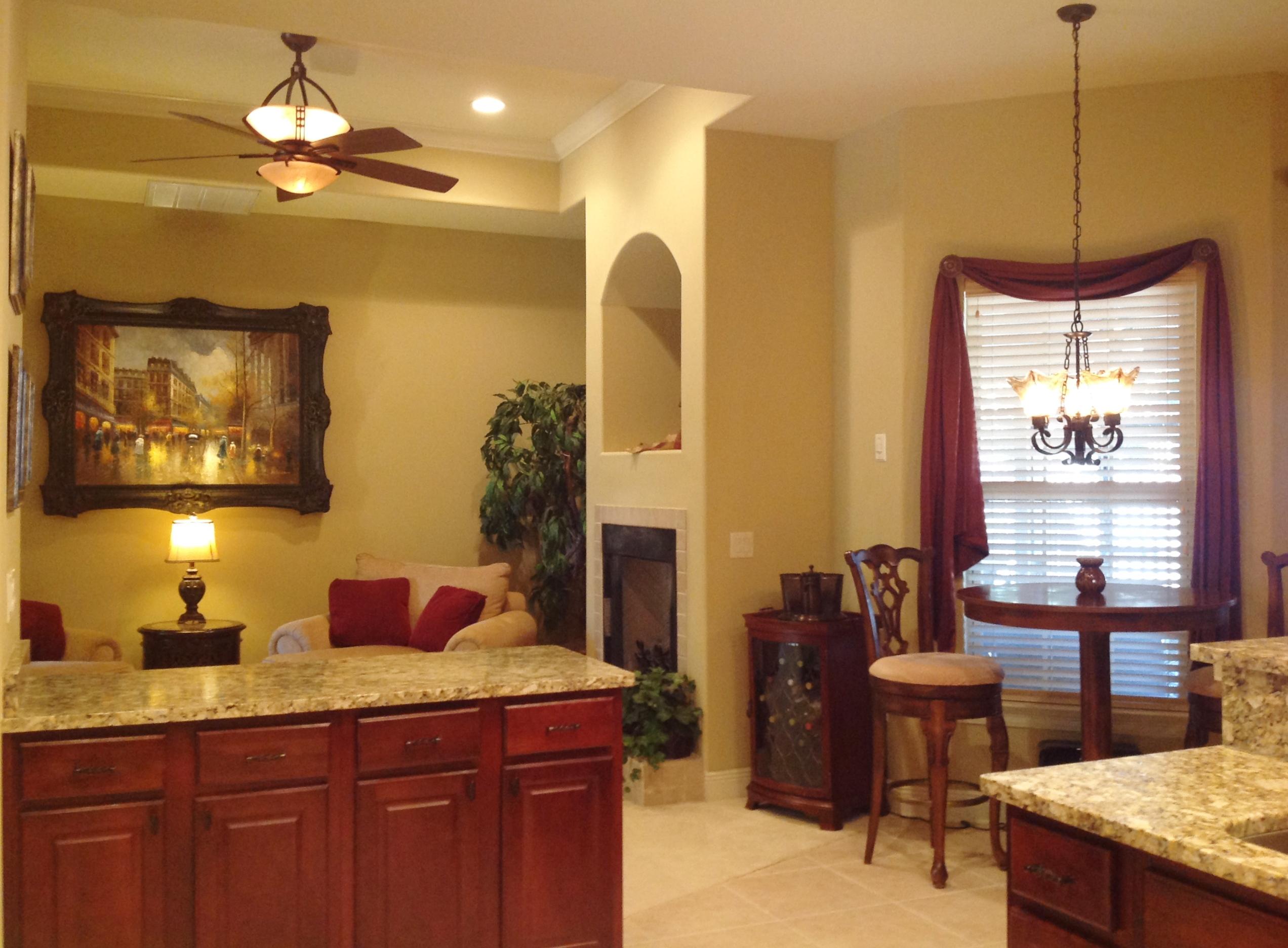 CHARDONNAY ESTATES - Residential