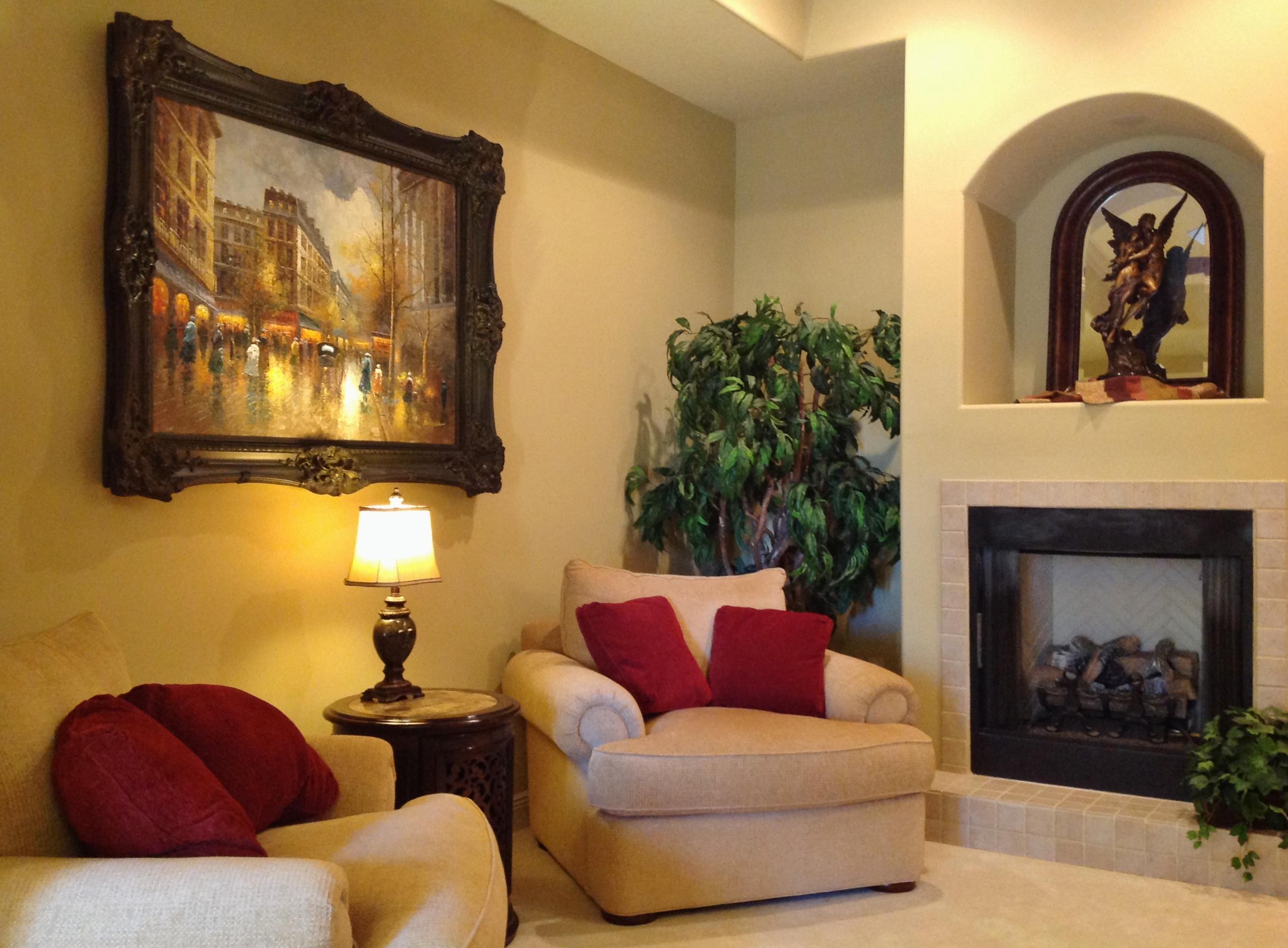 CHARDONNAY ESTATES - Residential