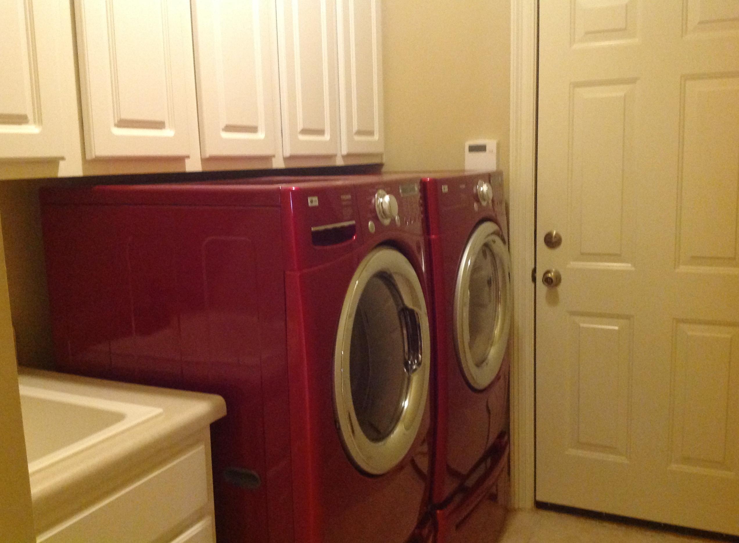 CHARDONNAY ESTATES - Residential