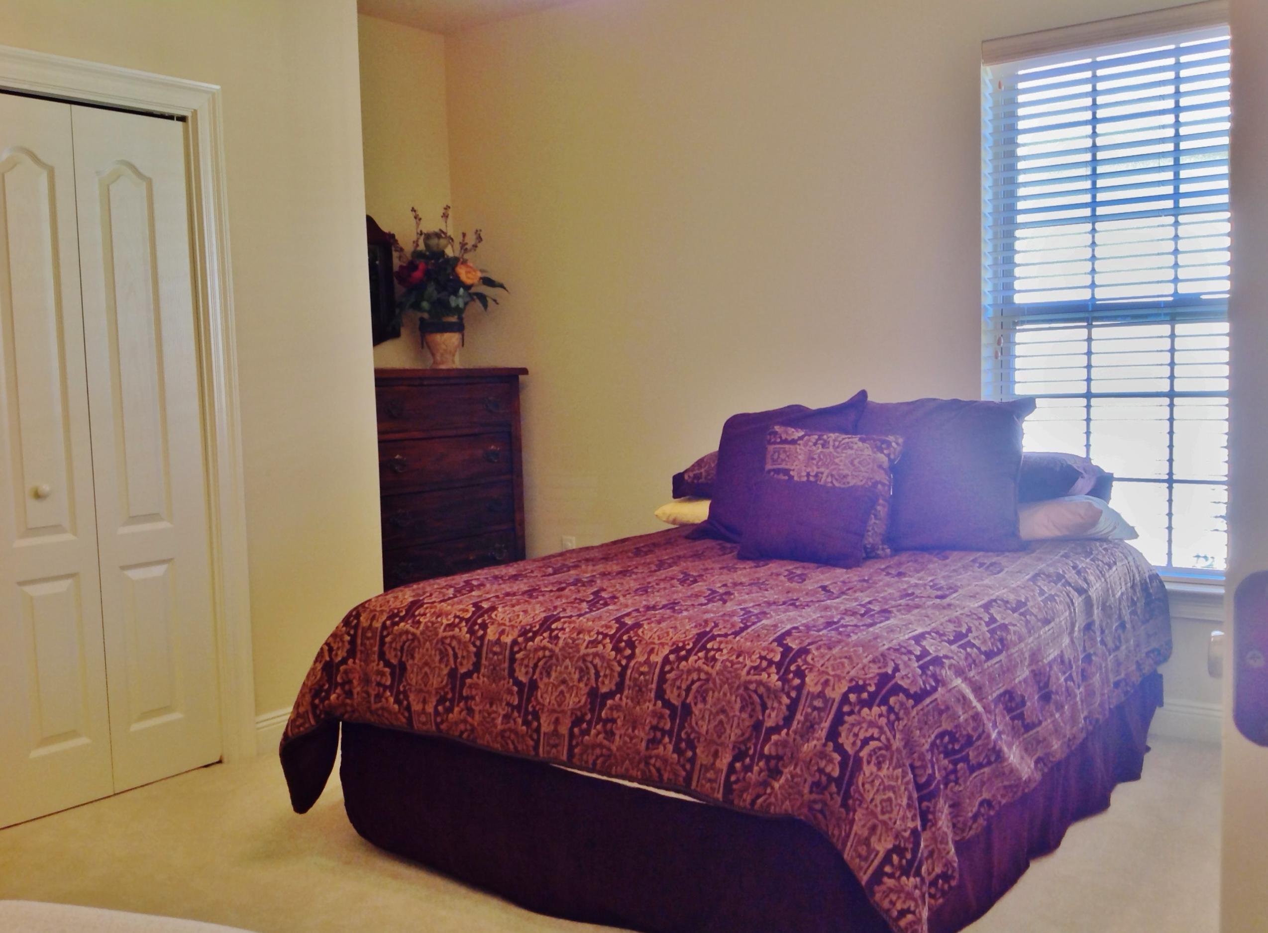 CHARDONNAY ESTATES - Residential