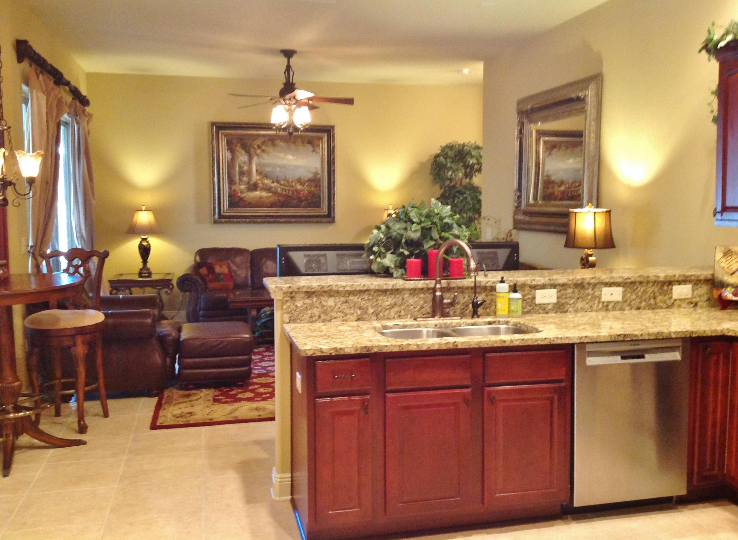 CHARDONNAY ESTATES - Residential