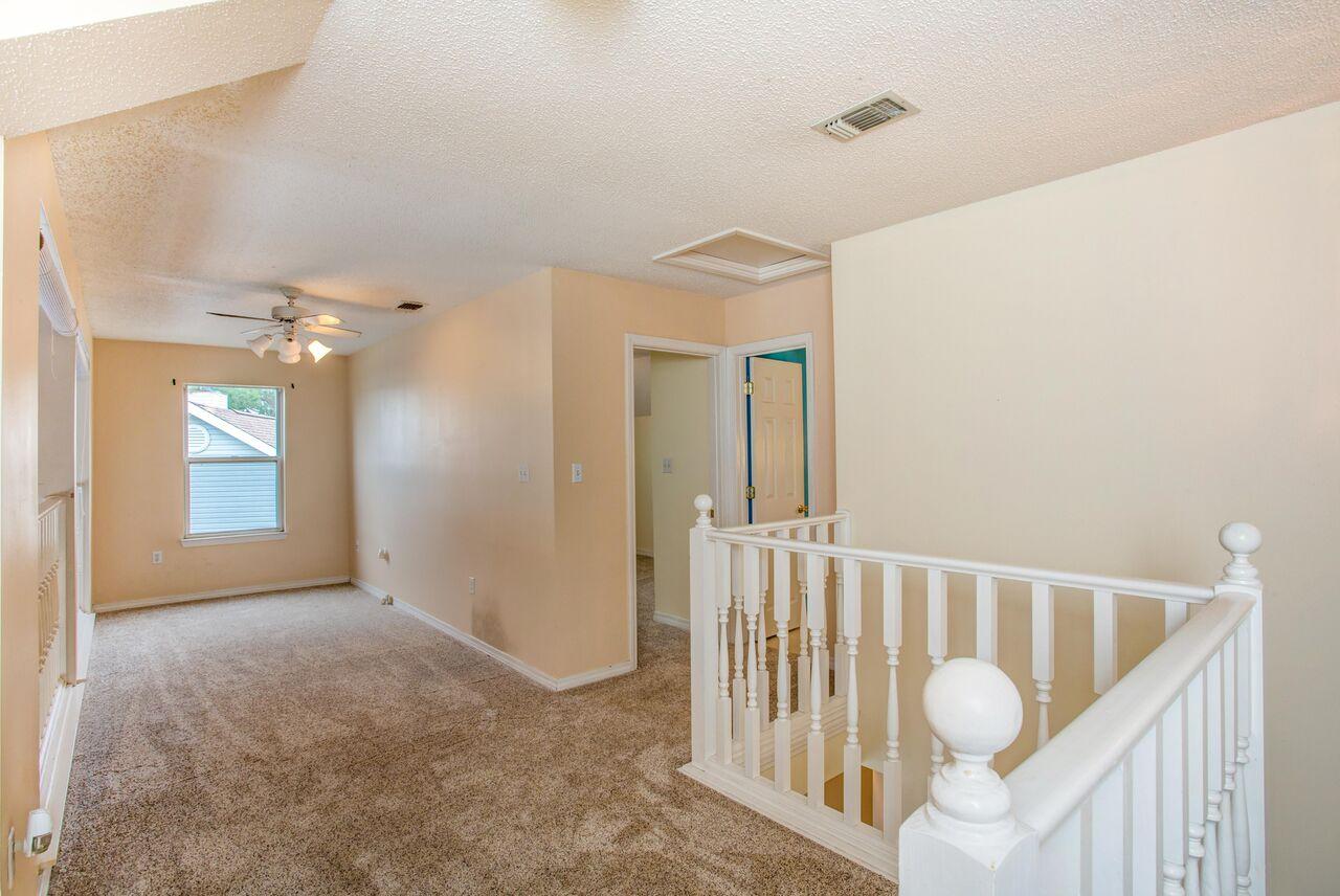 HARBOR BREEZE - Residential