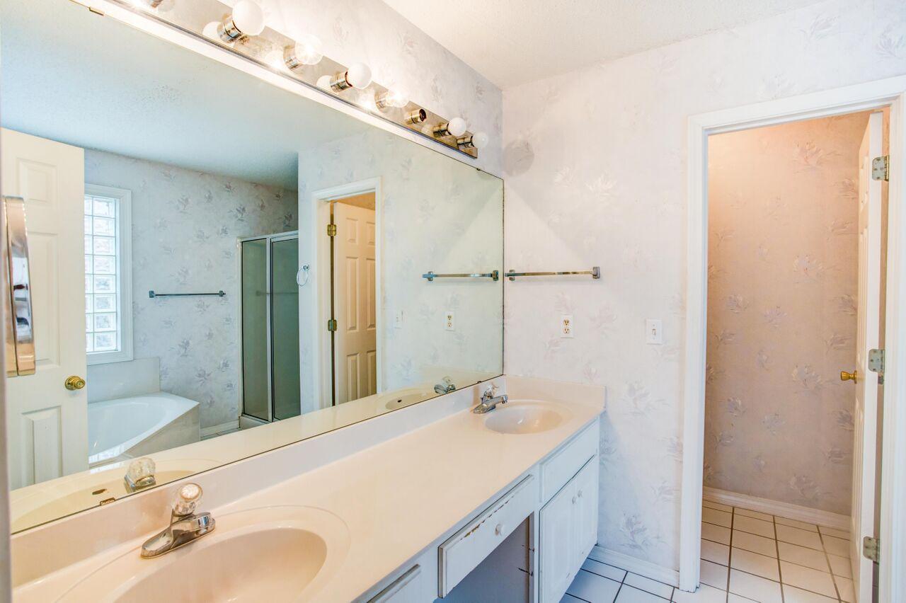 HARBOR BREEZE - Residential