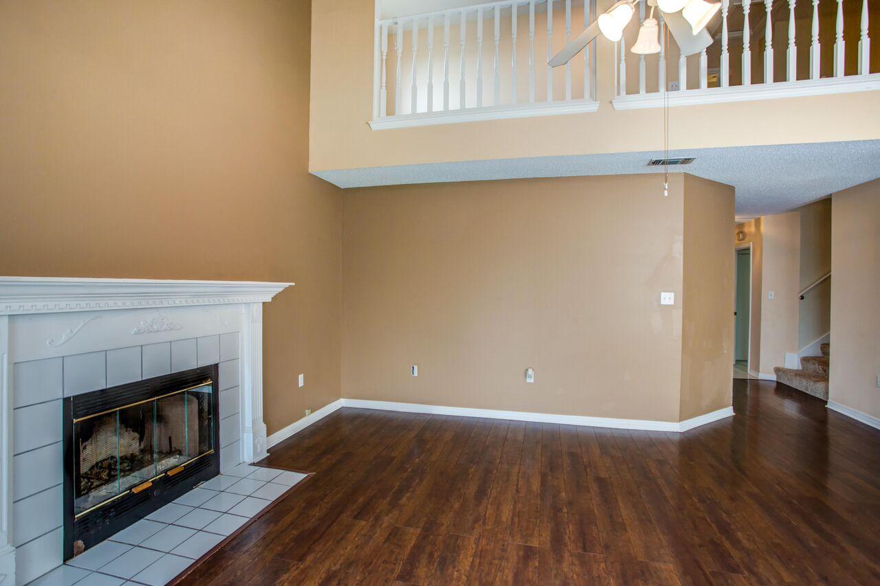 HARBOR BREEZE - Residential