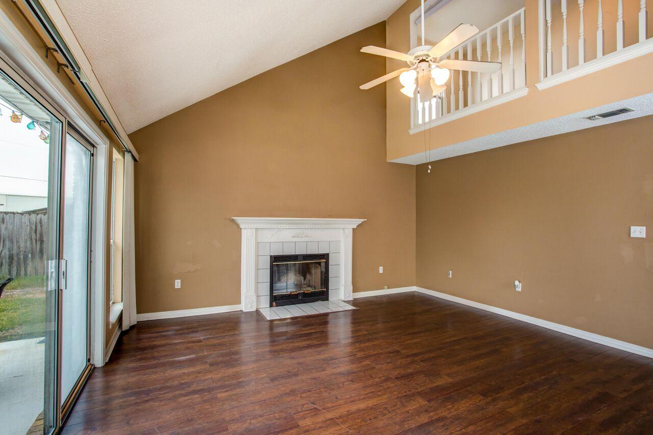 HARBOR BREEZE - Residential