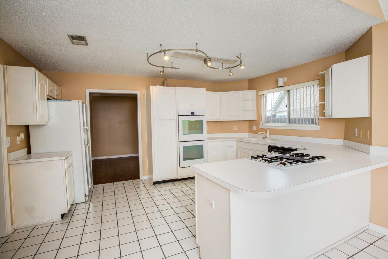 HARBOR BREEZE - Residential