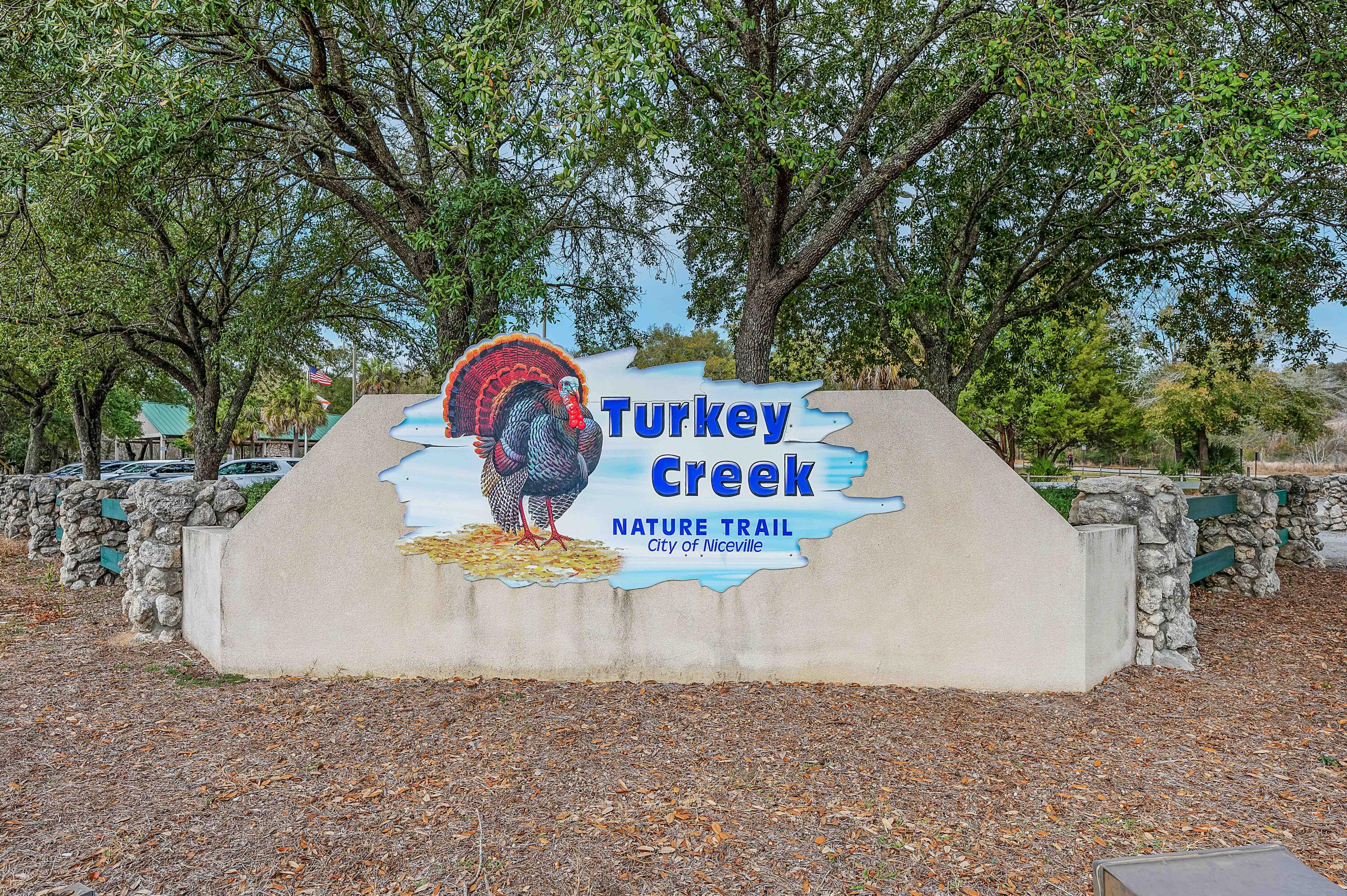 CROSS CREEK - Residential